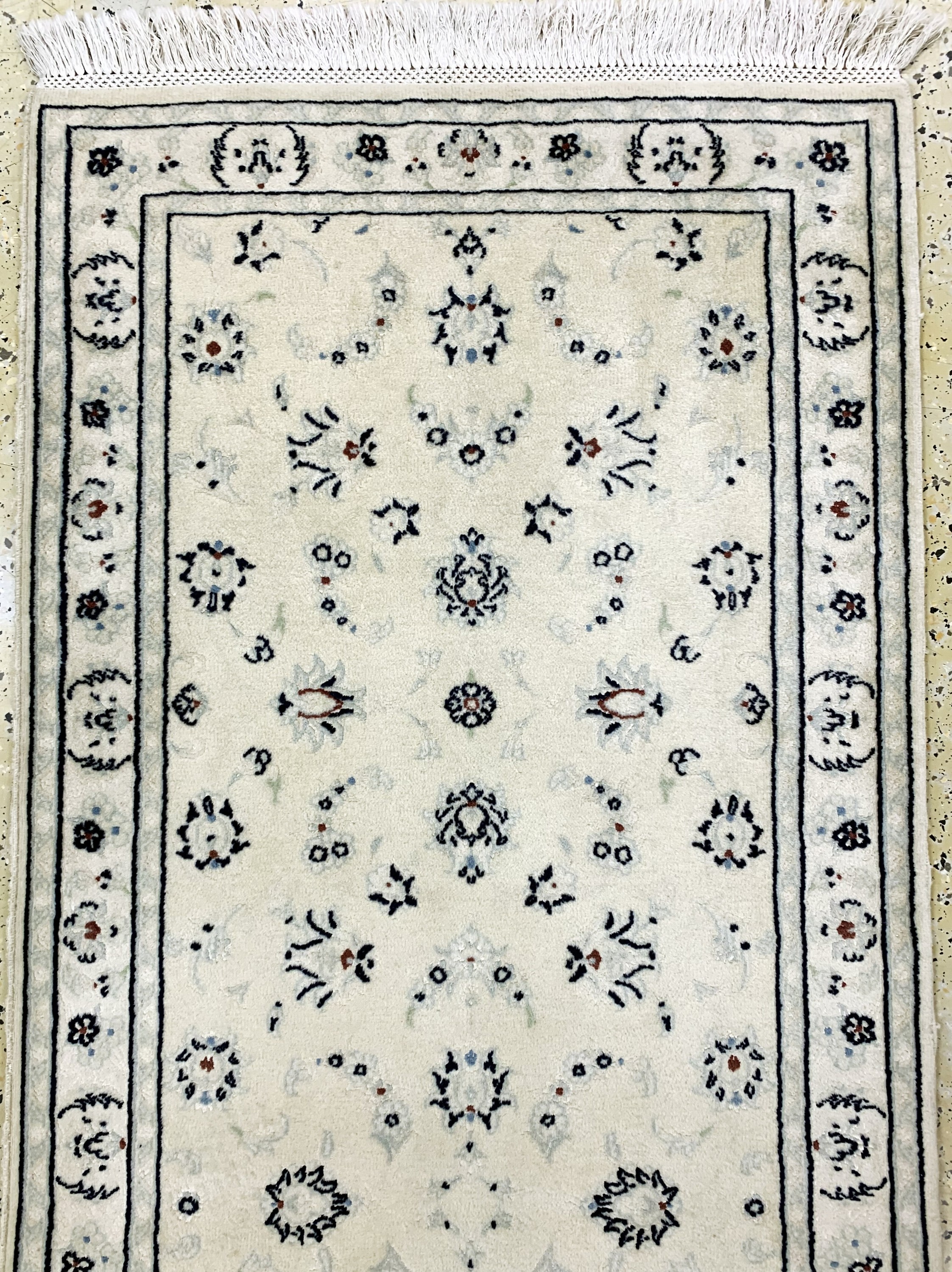 Detail a: Nain fein(9 La), Persien, Ende 20.Jhd, Korkwolle mit Seide, ca. 300 x 84 cm, EHZ: 2