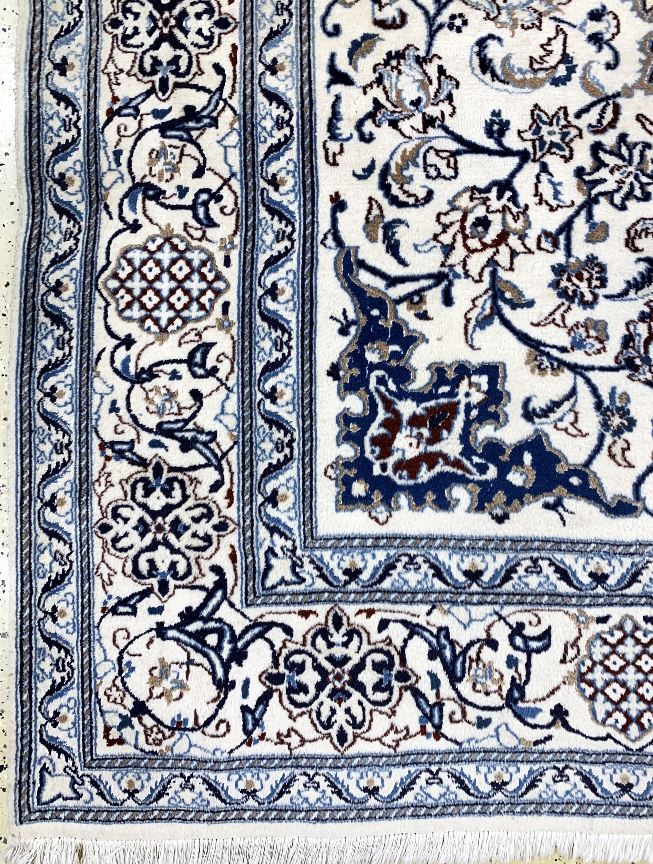 Detail b: Nain, Persien, Ende 20.Jhd, Wolle auf Baumwolle, ca. 236 x 244 cm, EHZ: 2