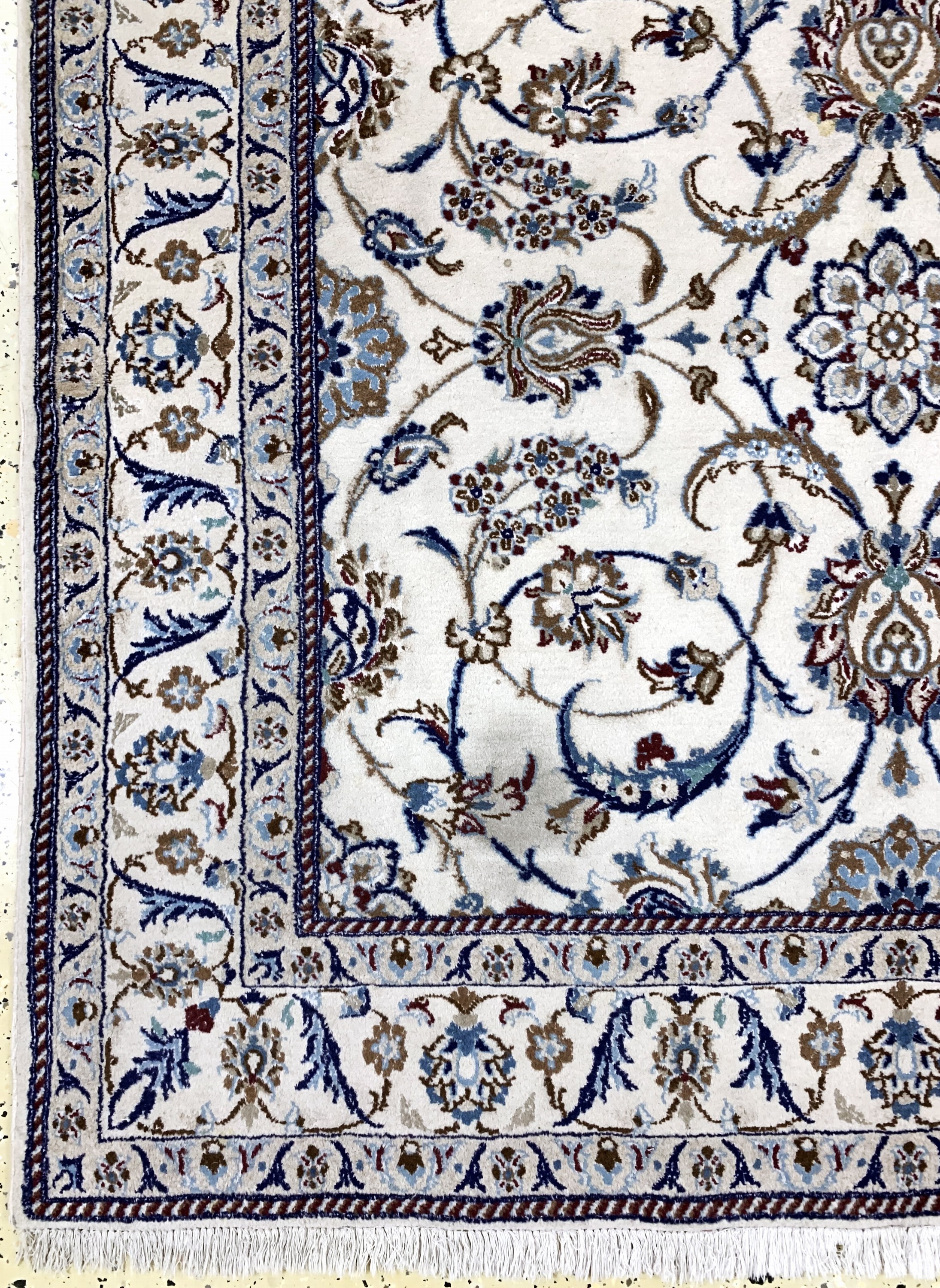 Detail b: Nain fein(9 La), Persien, Ende 20.Jhd, Korkwolle mit Seide, ca. 250 x 160 cm, EHZ: 2