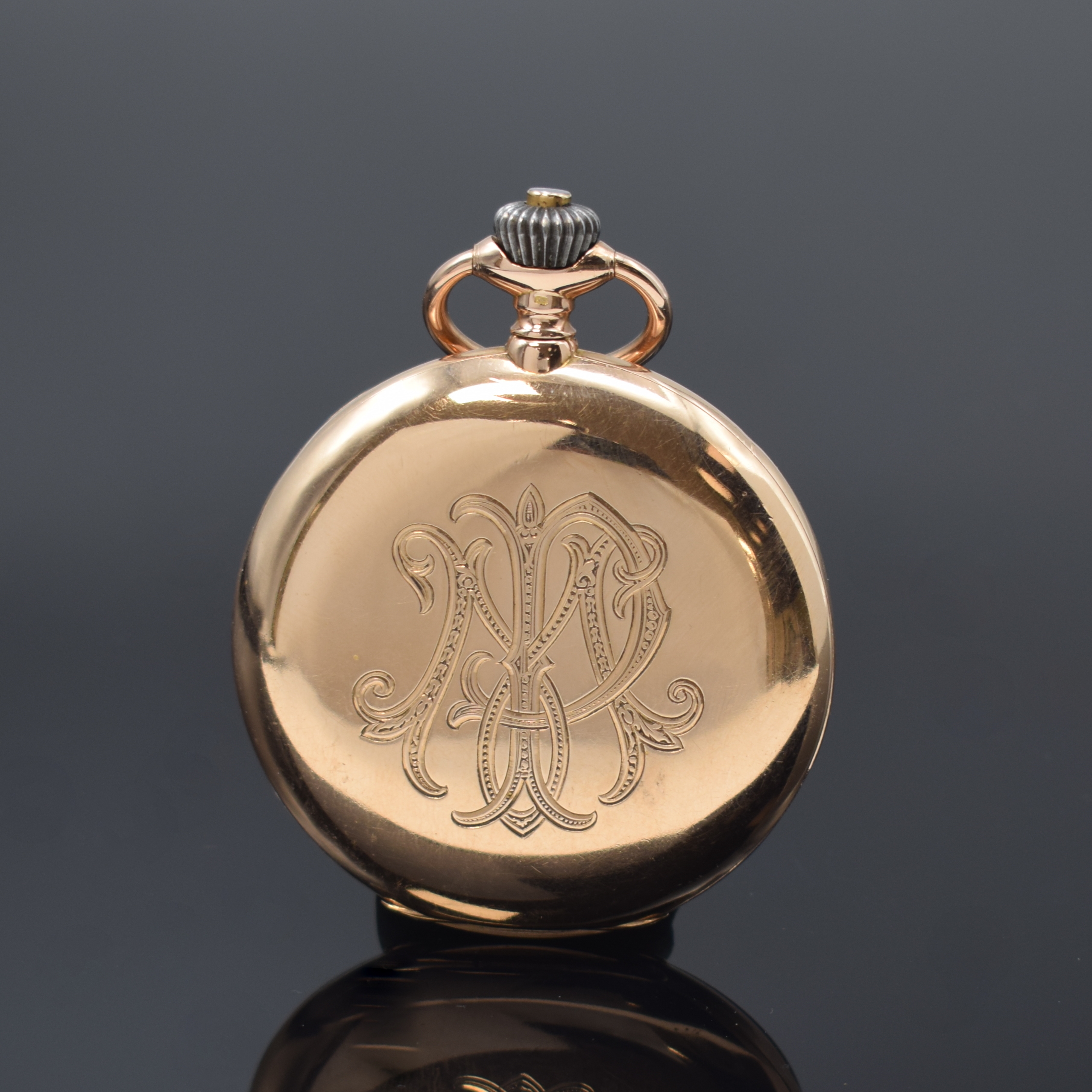 Detail b: IWC Savonette Herrentaschenuhr in RoseG 585/000, Schweiz um 1914, glattes 3 Deckel Goldgeh. dell., ?-Goutte-Schlösse, Sprungdeckel mit ...