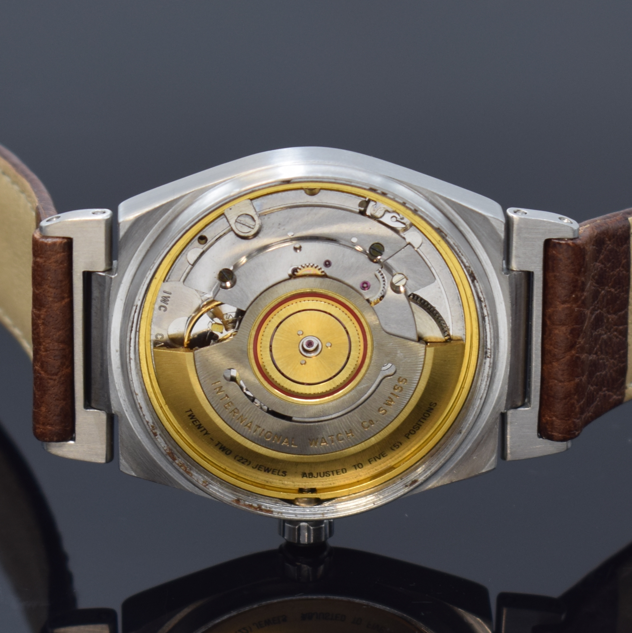 Detail e: IWC Ingenieur SL Herrenarmbanduhr in Stahl Referenz 3505, Schweiz 1980er Jahre, Automatik, satin. Geh., Boden und Krone verschr., verg. ...