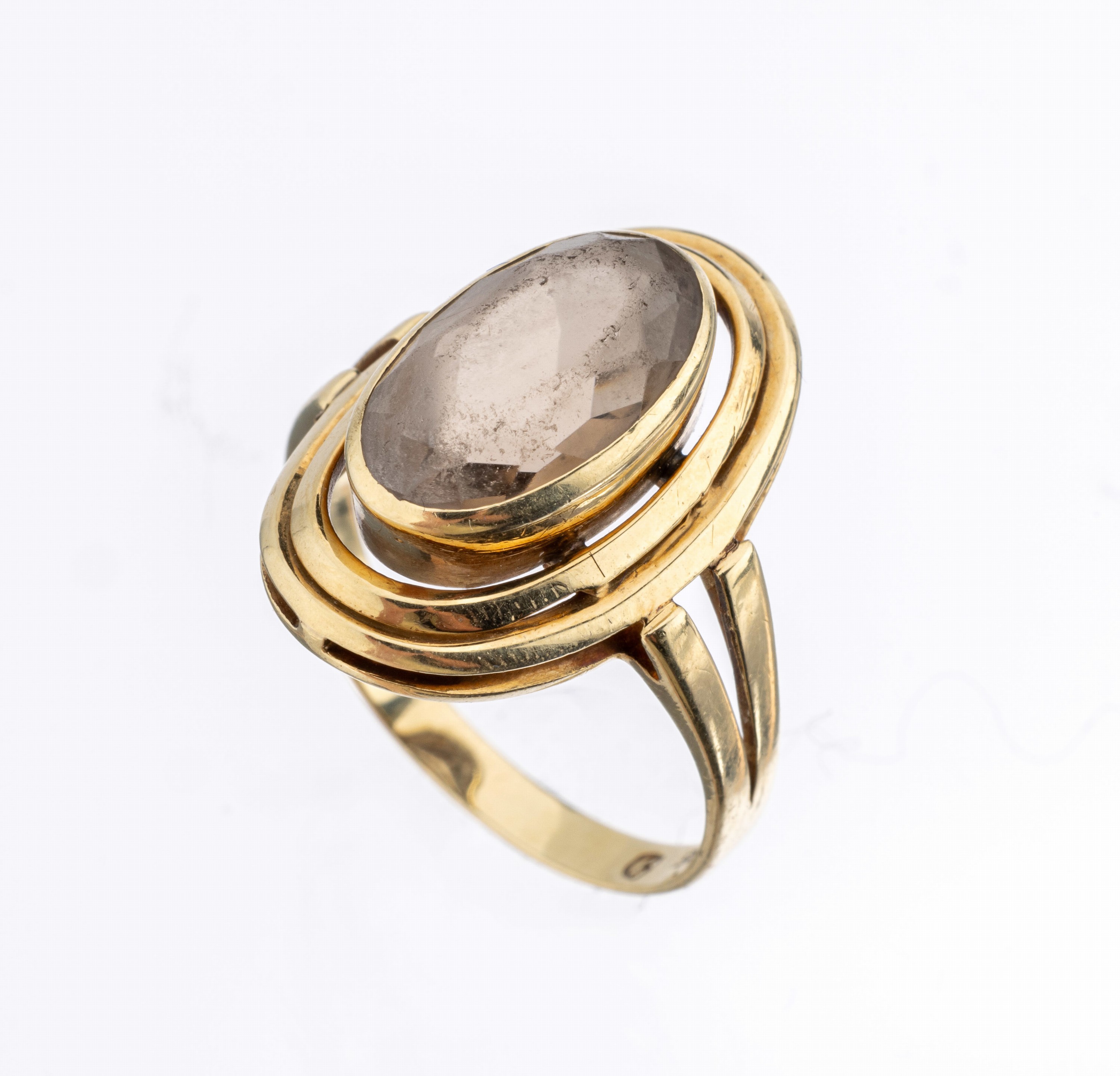 14 kt Gold Rauchquarz-Ring, GG 585/000, ovalfacett. Rauchquarz, RW 60, ca. 5.5 g