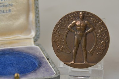 26836054h - 4 Bronzemedaillen zum Thema Sport, deutsch/französisch, 20.Jh., 1x Entw. Pierre ...