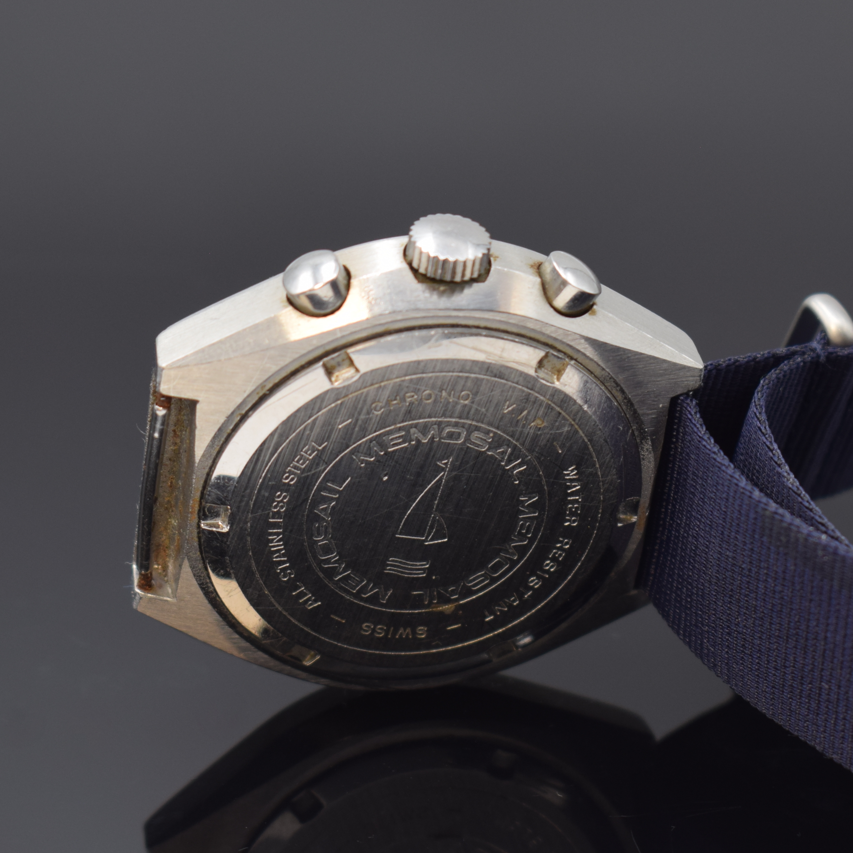 Detail c: V.I.P. MEMOSAIL Yachting-Chronograph, Schweiz um 1970, Handaufzug, massives Edelstahlgeh., verschr. Boden, mehrfarb. Kontrastzifferbl. m. ...