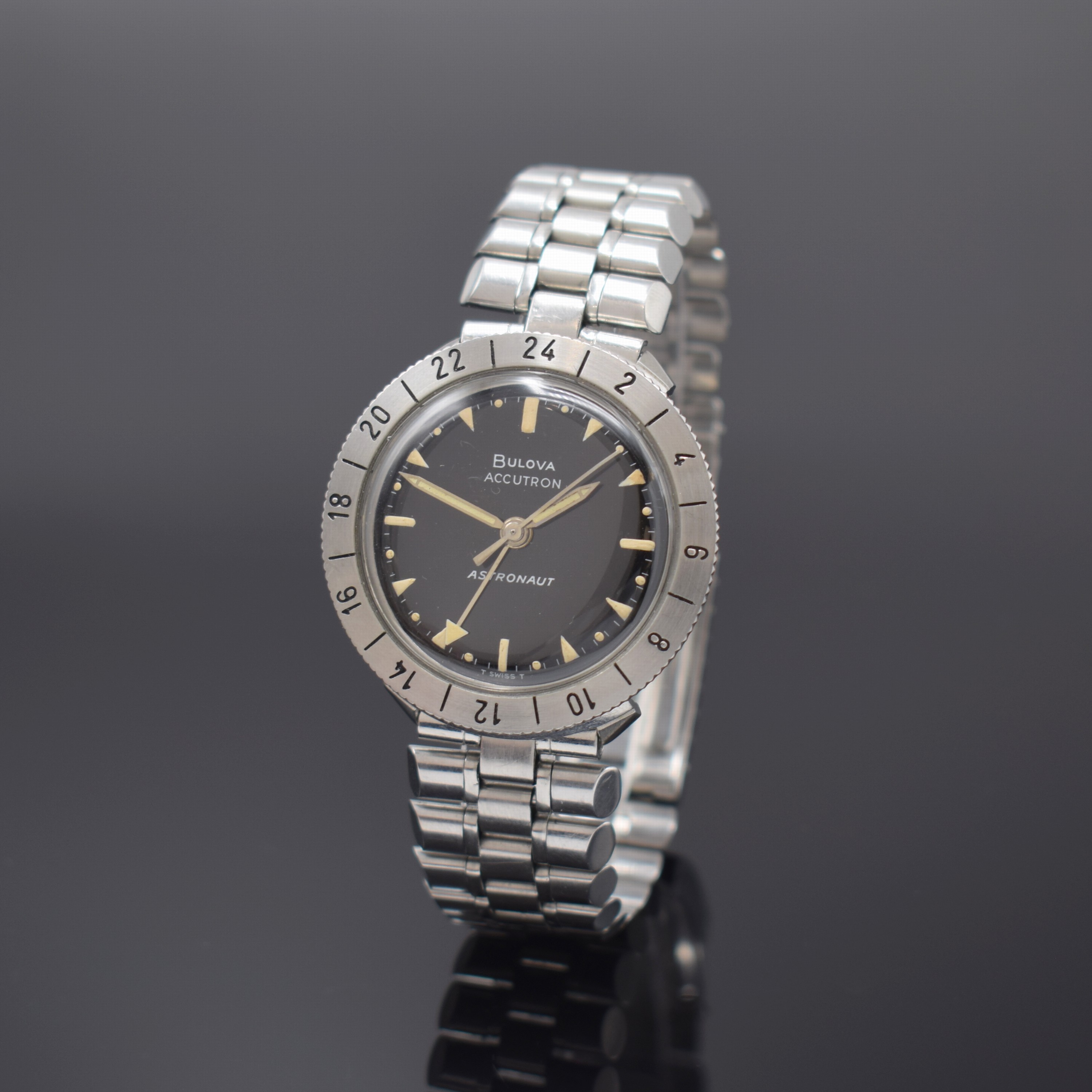 BULOVA Accutron Astronaut seltene Armbanduhr, Schweiz 1970er Jahre, Boden verschr., Batteriefächer und Zeigerst. rückseitig, Edelstahlgeh. inkl. ...