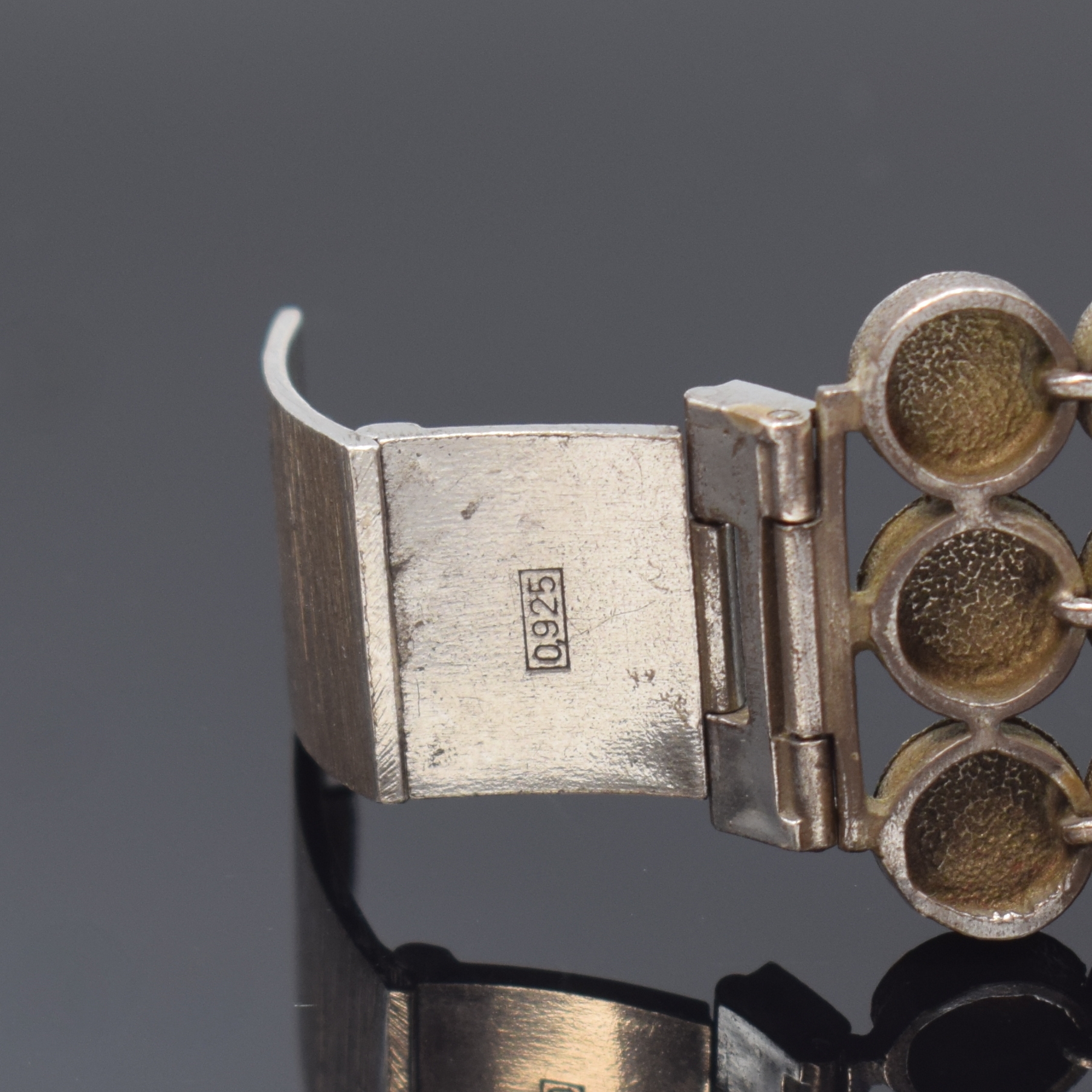 Detail b: ROXY Anker Design-Armbanduhr in 925er Silber, Deutschland um 1965, Automatik, massives Sterlingsilbergeh. inkl. Gliederband, Boden aufgedr., silb. ...