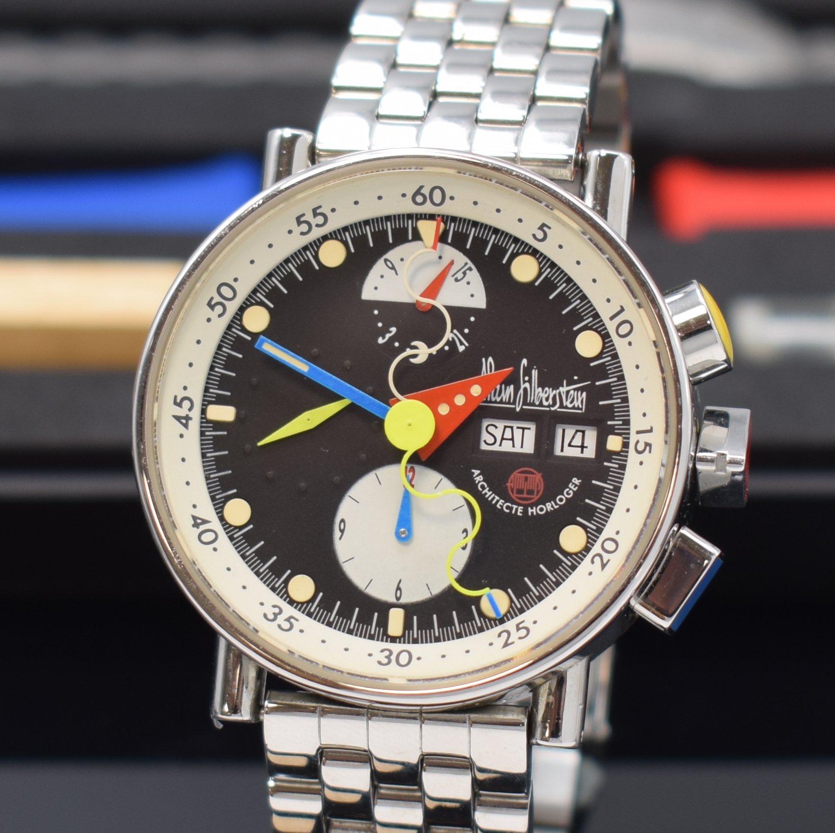 Detail a: ALAIN SILBERSTEIN Krono Bauhaus auf 500 Stück limitierter Armbandchronograph, Schweiz / Frankreich um 1995, verschr. Edelstahlgeh. inkl. orig. ...
