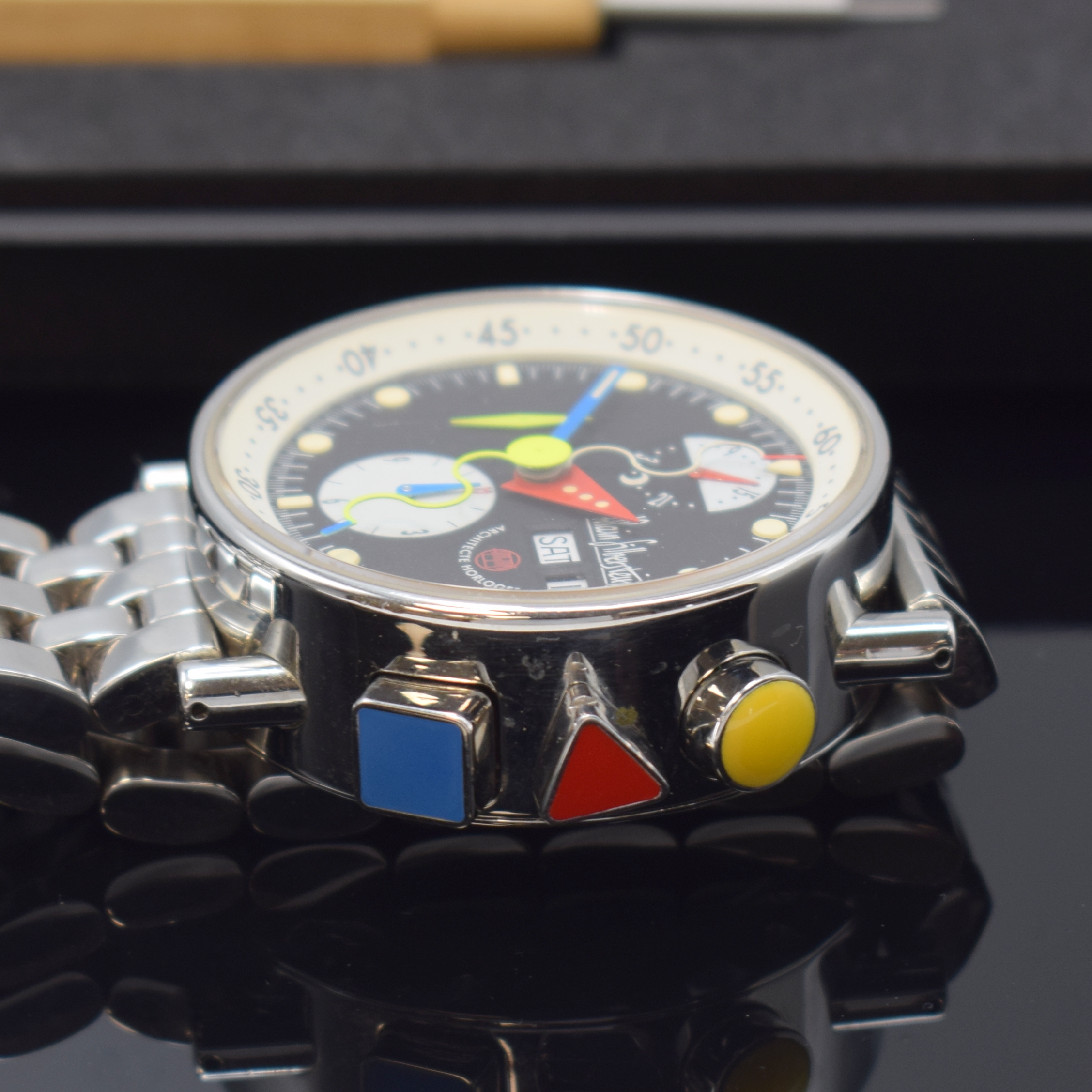 Detail c: ALAIN SILBERSTEIN Krono Bauhaus auf 500 Stück limitierter Armbandchronograph, Schweiz / Frankreich um 1995, verschr. Edelstahlgeh. inkl. orig. ...