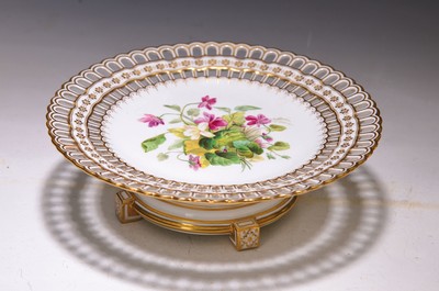 Image Offering bowl, Minton Staffordshire, around 1900, classicist with edge in breakthrough ...