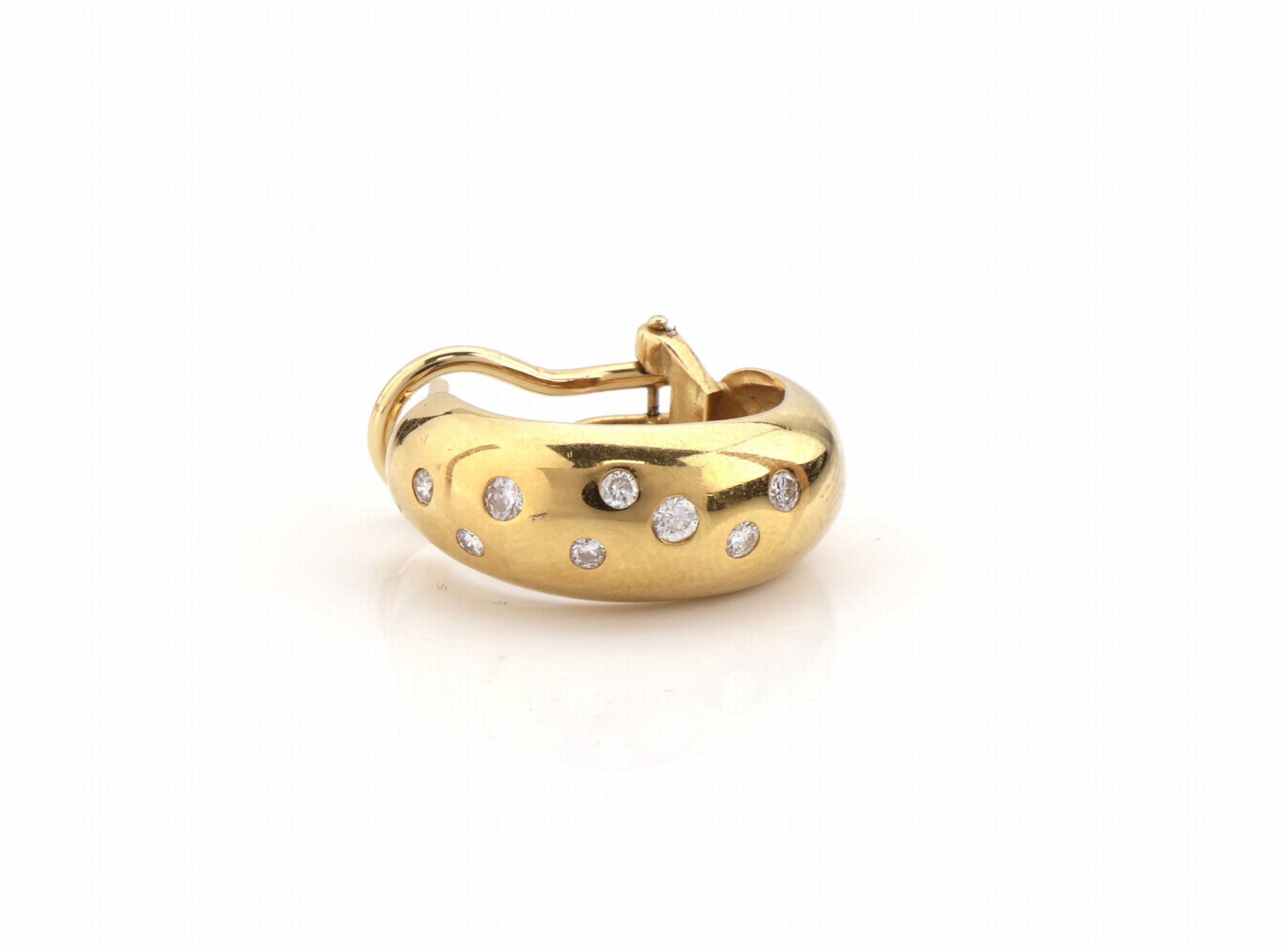 Detail a: Paar 14 kt Gold Brillant-Halbcreolen, GG 585/000 gepr., 16 Brillanten zus. ca. 0.20 ct Weiß/si, ca. 7.5 g, Clipsbrisuren, L. ca. 2 cm