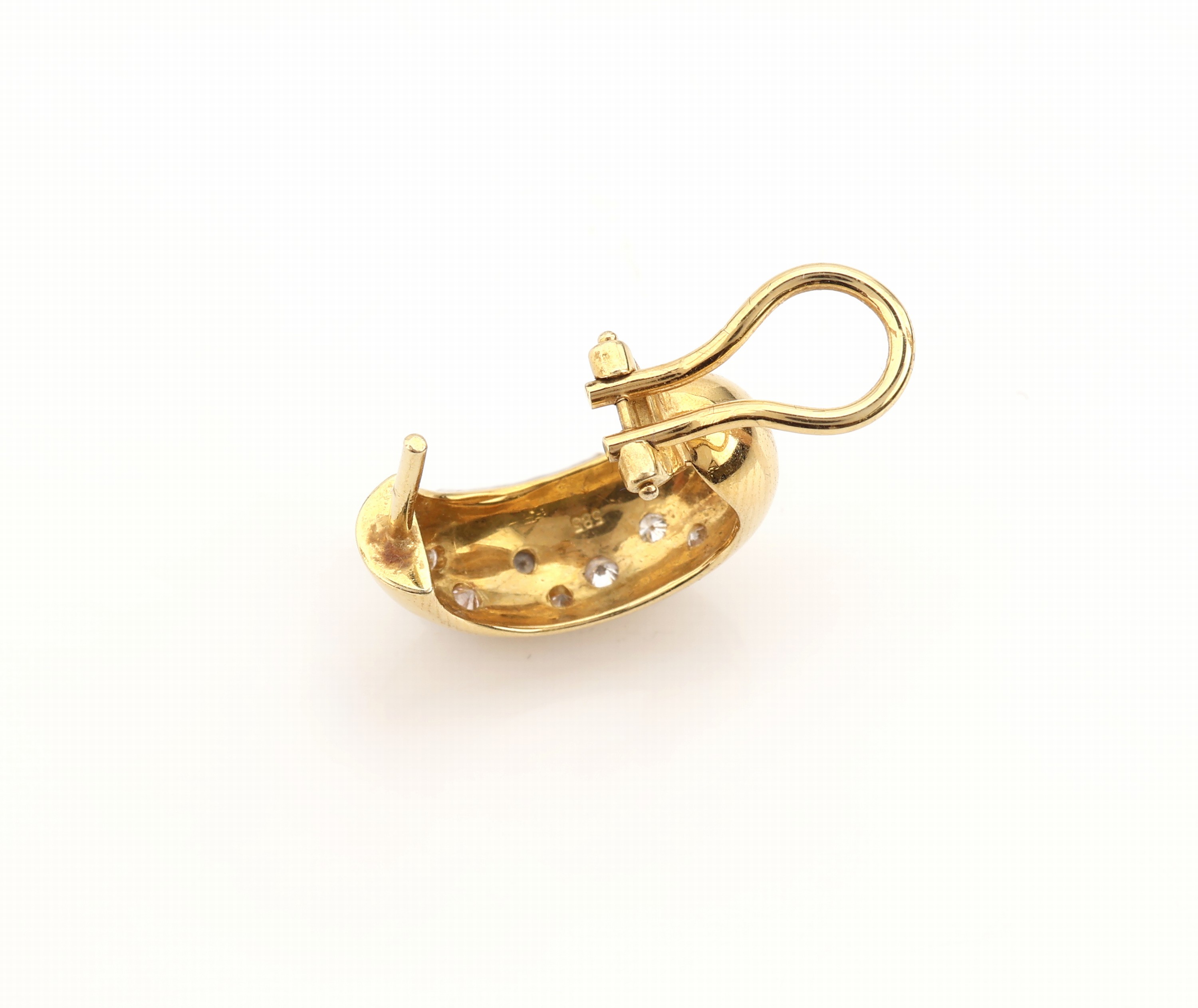 Detail b: Paar 14 kt Gold Brillant-Halbcreolen, GG 585/000 gepr., 16 Brillanten zus. ca. 0.20 ct Weiß/si, ca. 7.5 g, Clipsbrisuren, L. ca. 2 cm