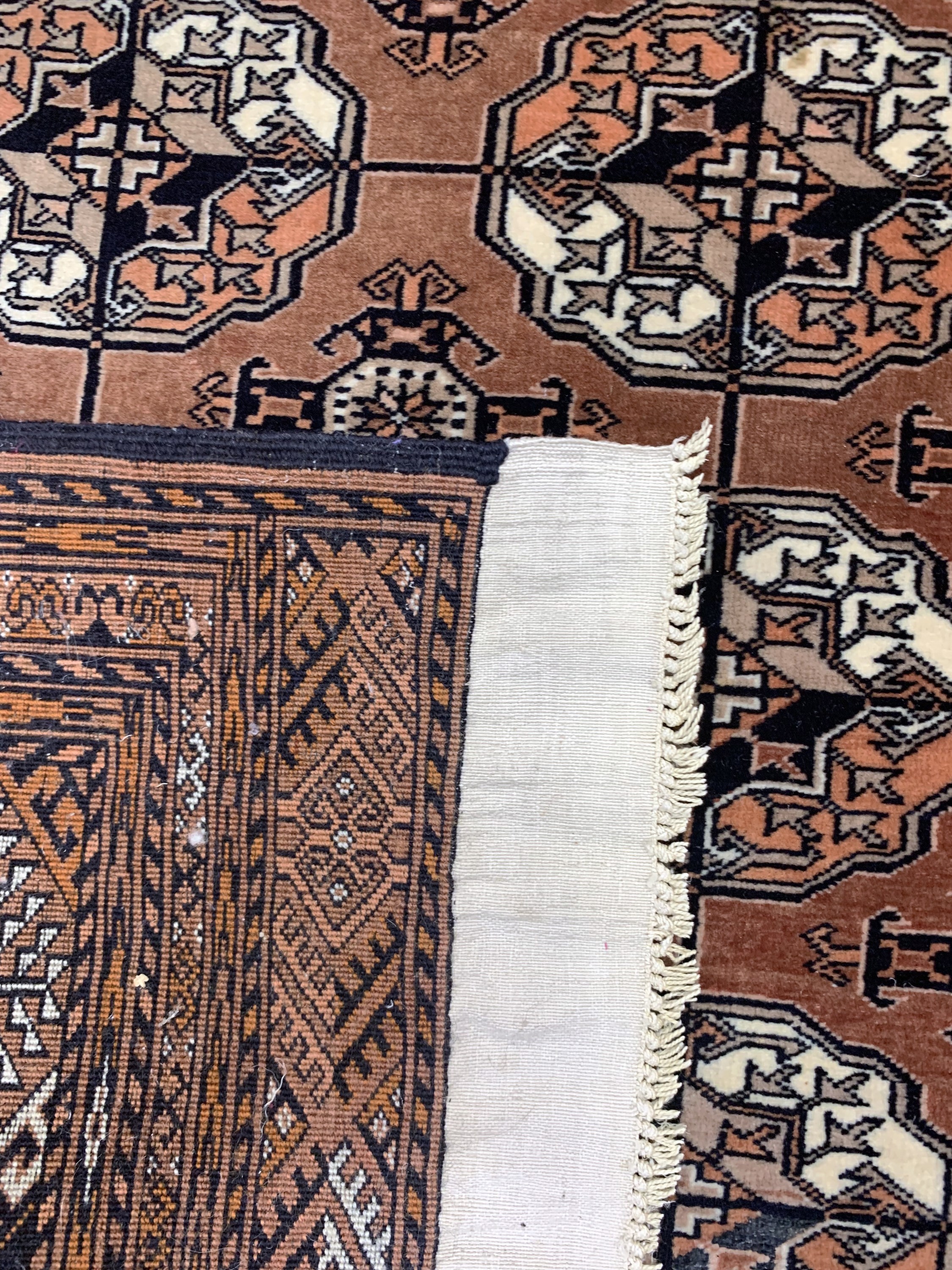 Detail e: Mauri fein, Afghanistan, Ende 20.Jhd, Wolleauf Wolle, ca. 185 x 117 cm, EHZ: 2
