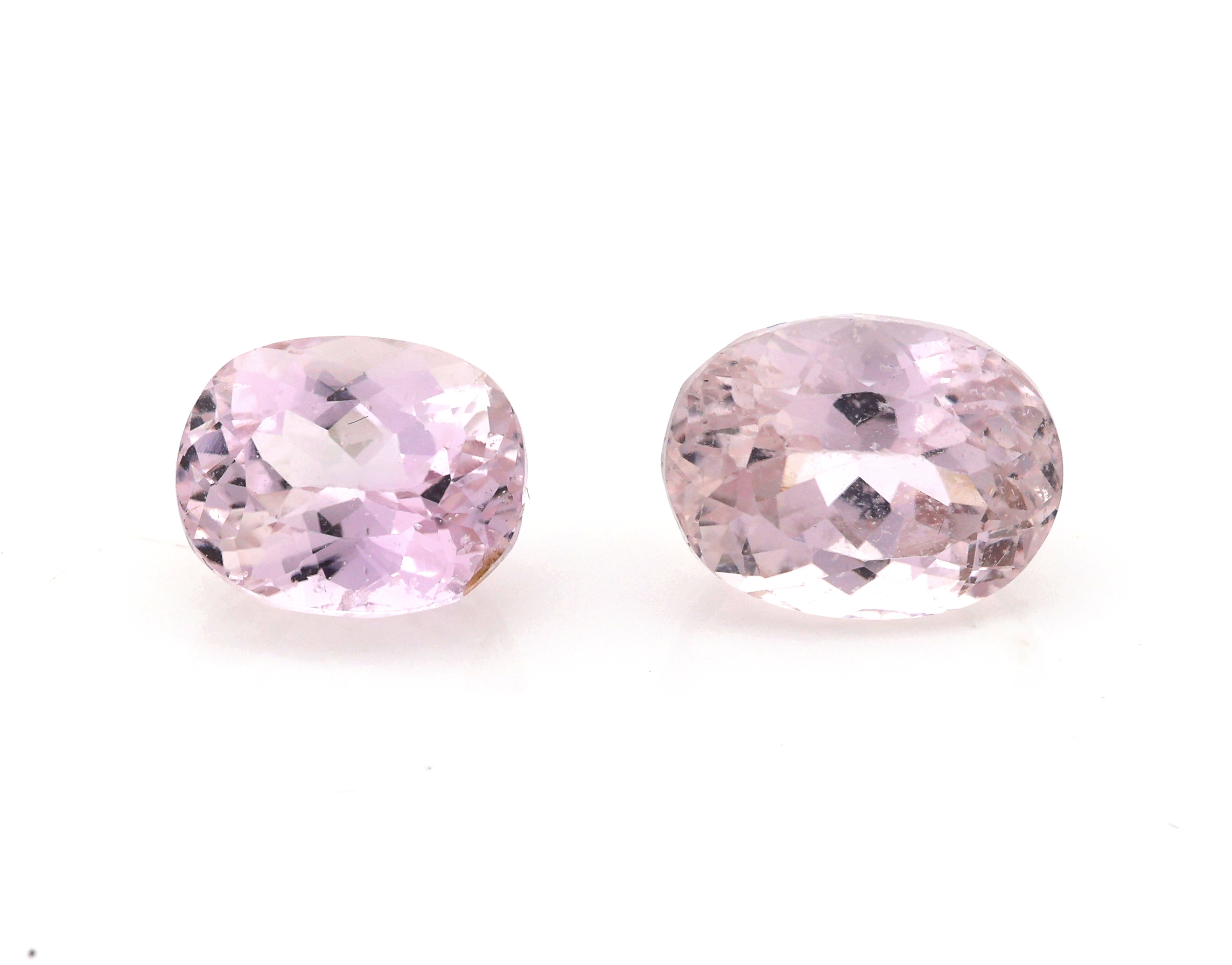 Detail a: Lot 6 lose Kunzite, zus. 25.50 ct, ovalfacett.