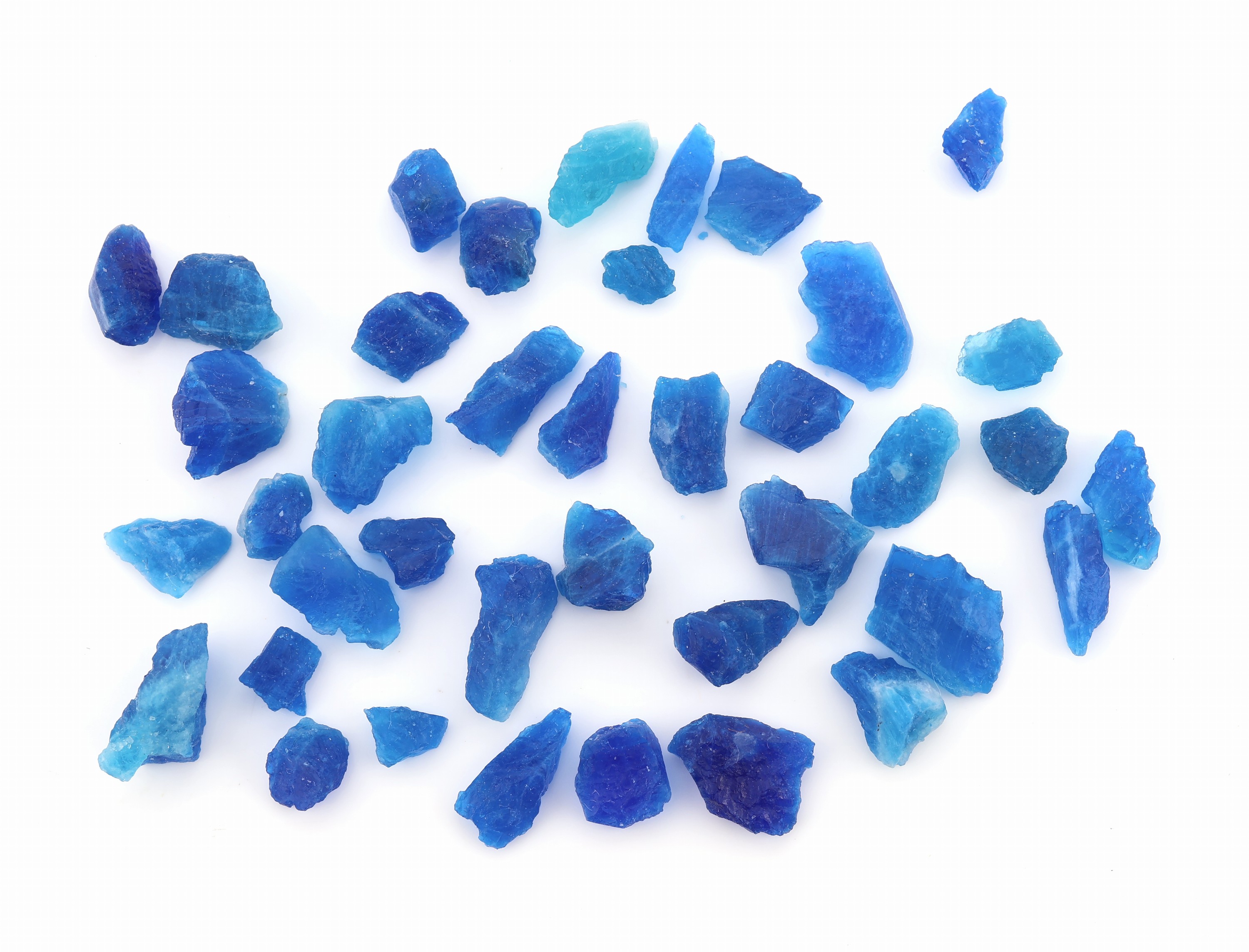 Lot lose Hauyne-Rohsteine, zus. ca. 30.00 ct, versch. Größen und Formen