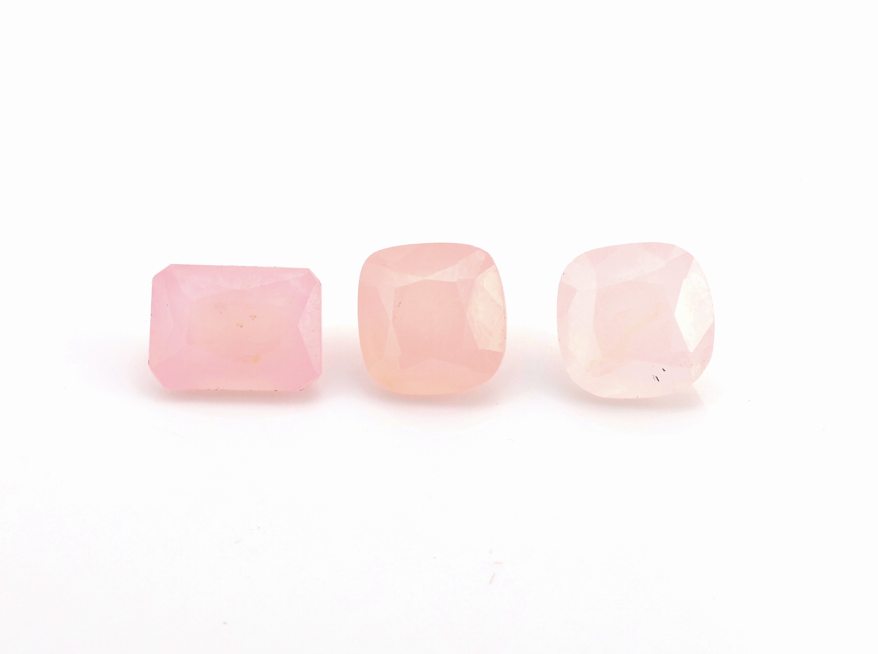 Detail a: Lot 29 lose Smithonite, zus. 25.00 ct, versch.Schliffformen, Größen und Farbnuancen