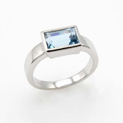 Image Ring mit Aquamarin, WG 585/000, viereck. Aquamarin ca. 2.09 ct, RW ca. 57 ...