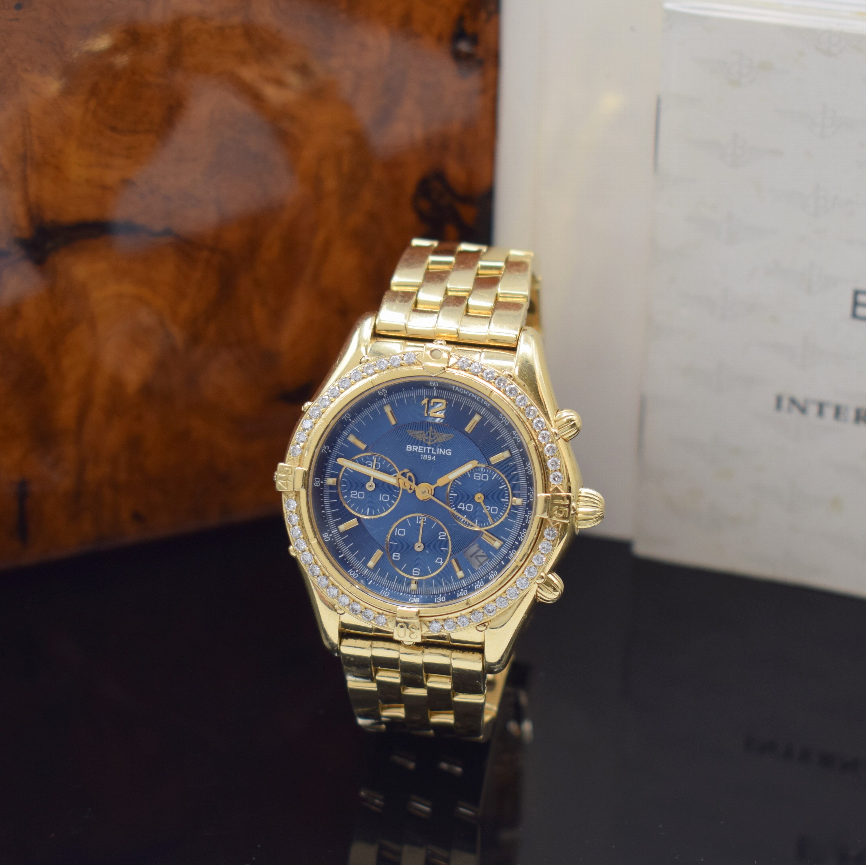 BREITLING Armbandchronograph Chrono Cockpit Referenz K30012, Automatik, Schweiz um 1990, GG 750/000 inkl. Pilotband m. Faltschl., Boden und Krone ...