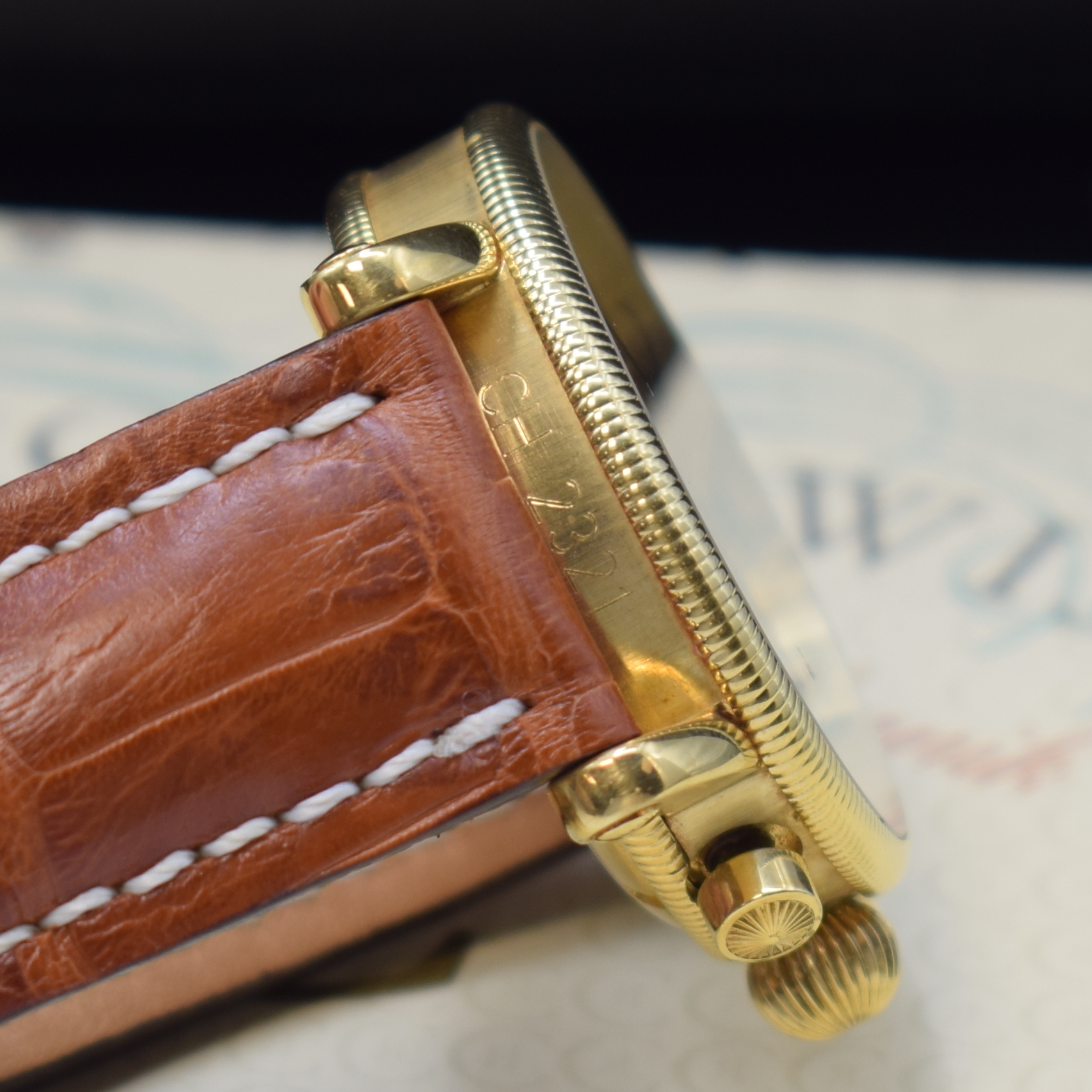 Detail e: CHRONOSWISS KAIROS auf 600 Stück limitierte Herrenarmbanduhr mit Chronograph in GG 750/000 Referenz CH 2321, Schweiz um 1992, Handaufzug, beids. ...
