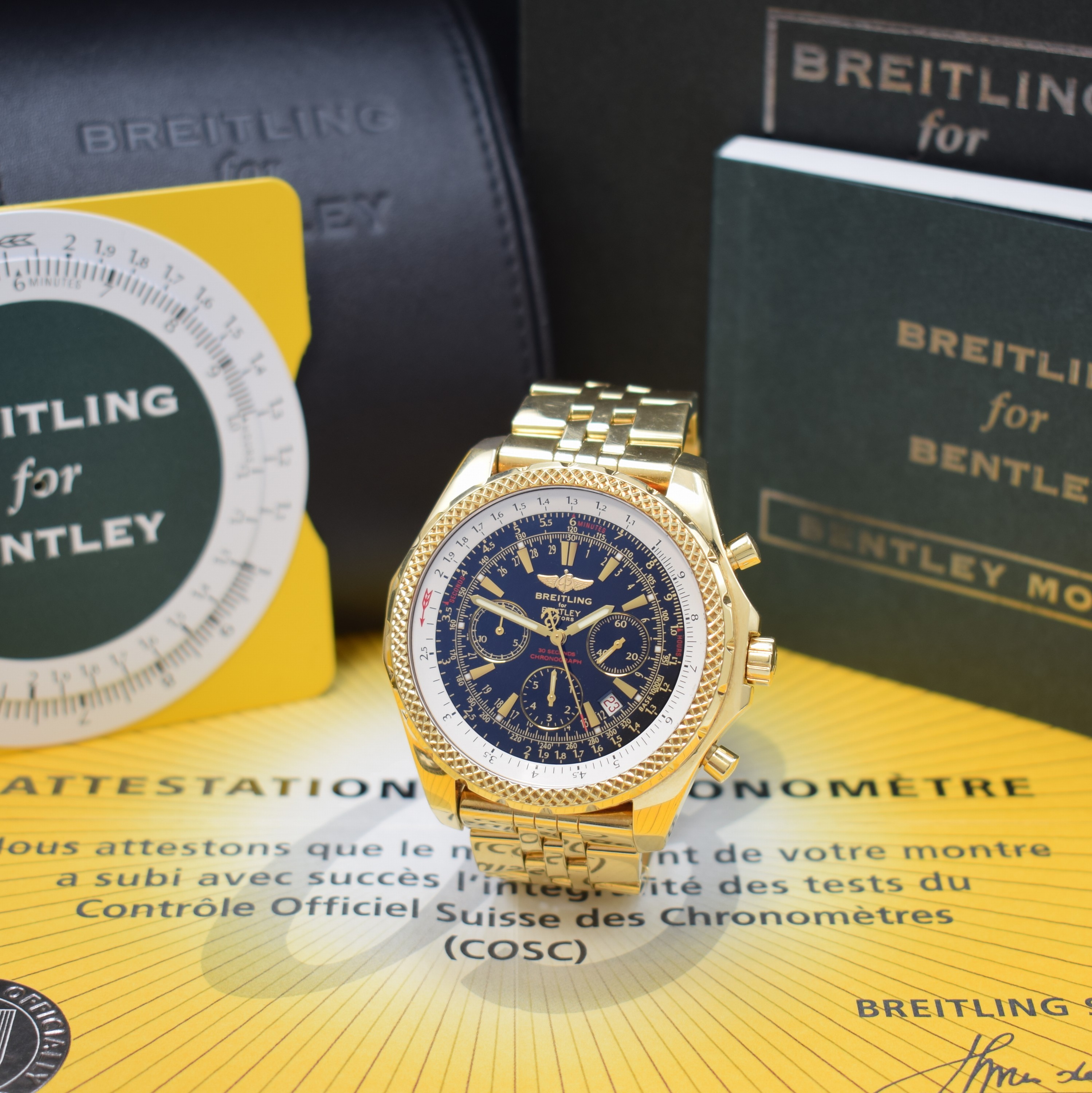 BREITLING for BENTLEY Armbandchronograph Referenz K25362, Automatik, Schweiz um 2009, Chronometer in massiv GG 750/000 inkl. Gliederband m. ...