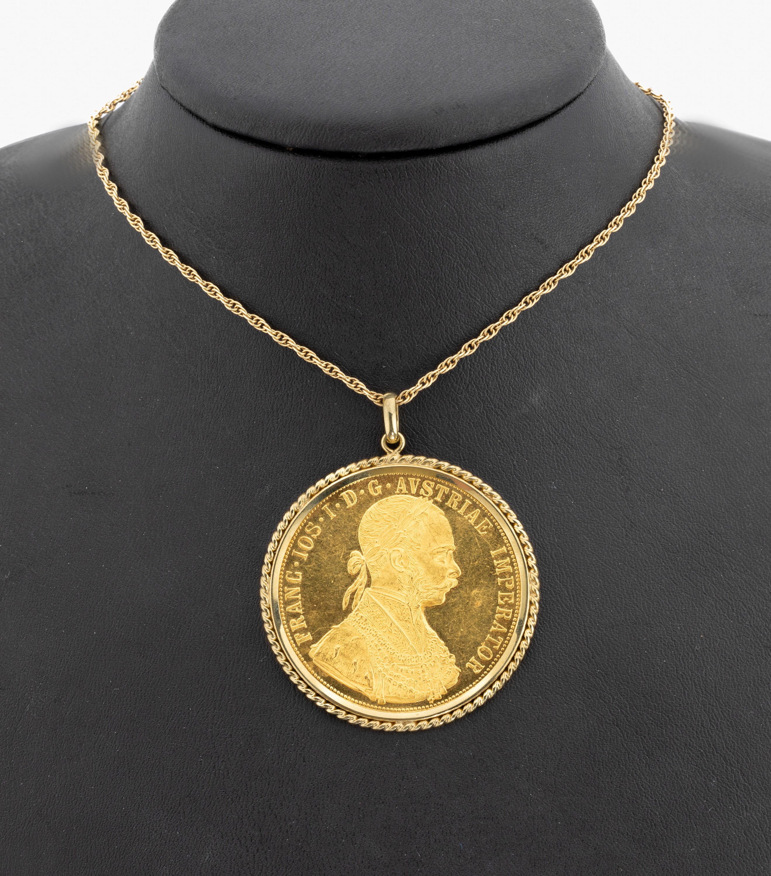 14 kt Gold Münz-Anhänger, GG 585/000, lose gefasste Goldmünze, 4 Dukaten, Österreich -Ungarn, 1915 offizielle Nachprägung, gekordelte Rahmung, ...