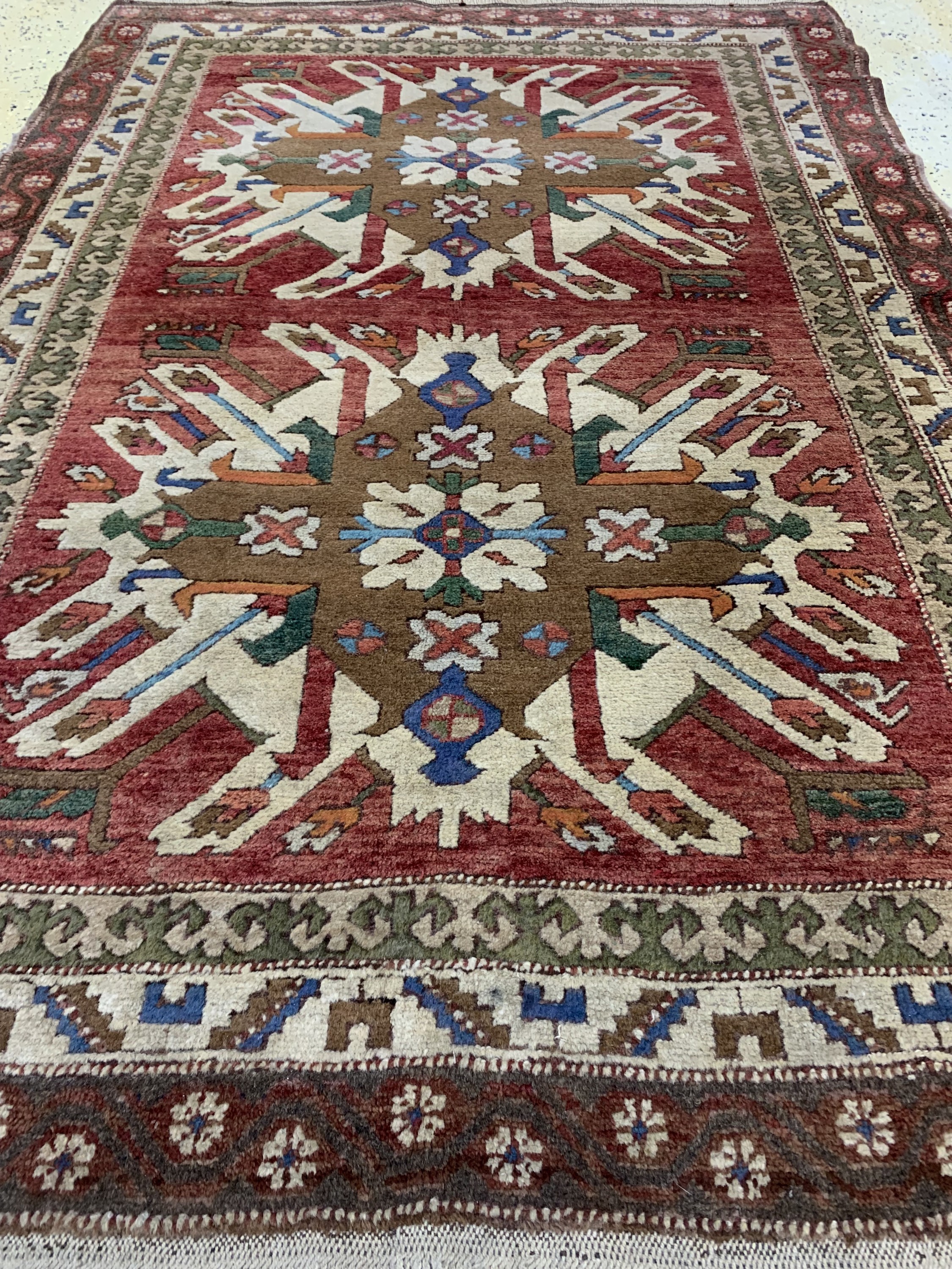 Detail c: Kars"Adler-Kazak", Türkei, Mitte 20.Jhd, Wolle auf Wolle, ca. 190 x 135 cm, EHZ: 2