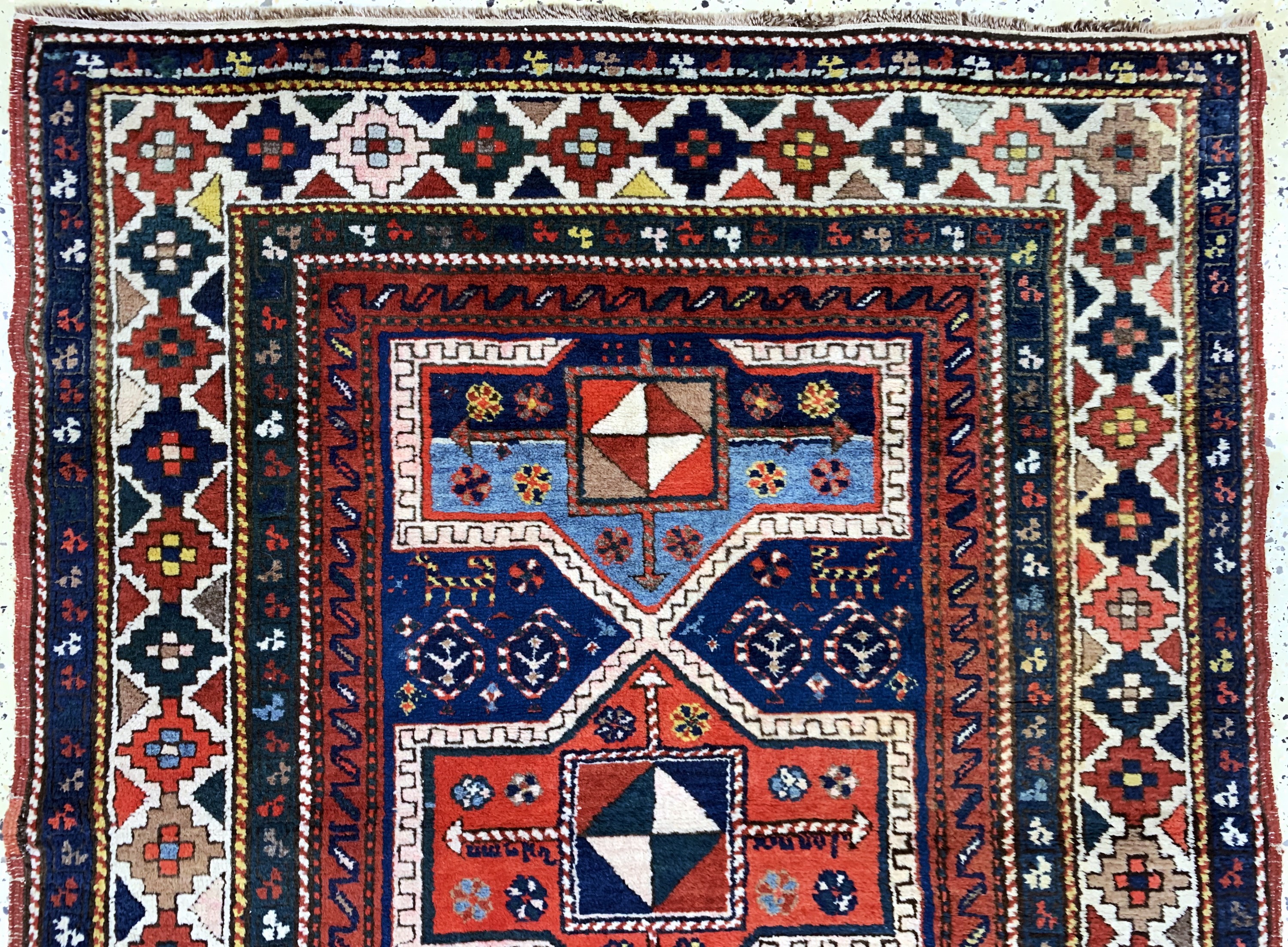 Detail a: Kazak alt, Kaukasus, Anfang 20.Jhd, Wolle auf Wolle, ca. 220 x 125 cm, EHZ: 2