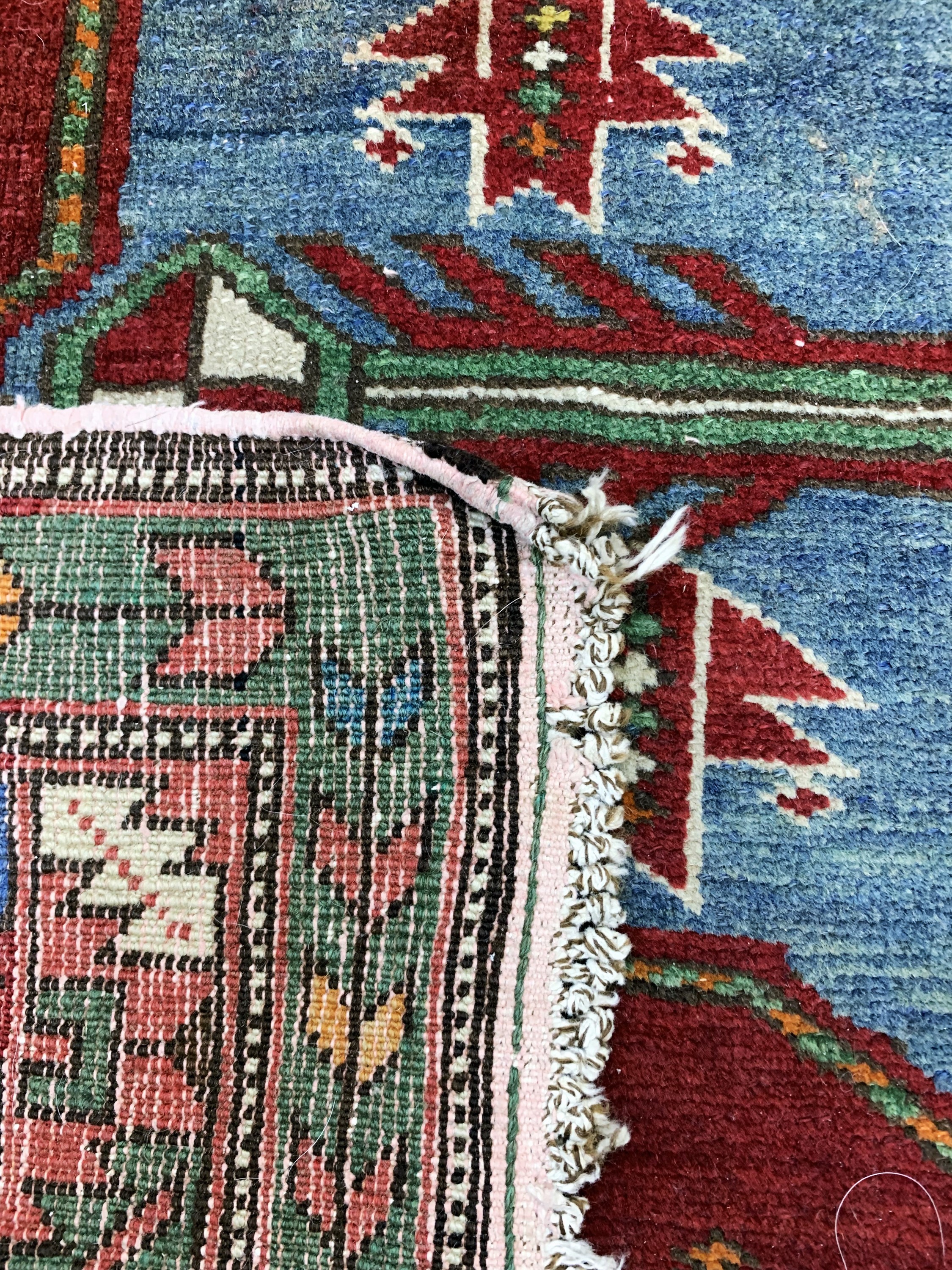 Detail e: Kazak alt, Kaukasus, Anfang 20.Jhd, Wolle auf Baumwolle, ca. 206 x 140 cm, EHZ: 2