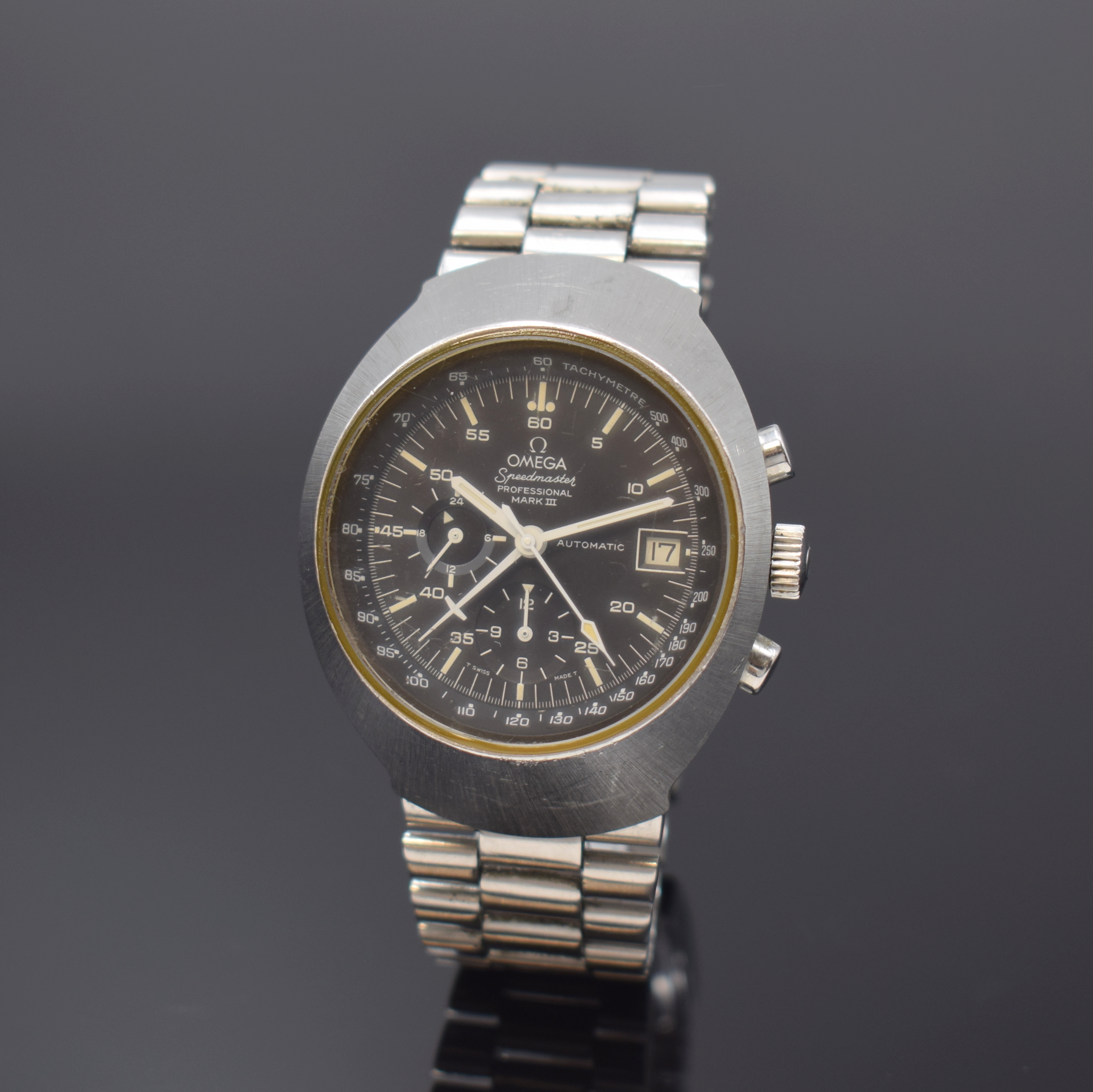 OMEGA Speedmaster Professional Mark III Armbandchronograph Referenz 176.002, Schweiz um 1972, Automatik, massives Edelstahlgeh., verschr. Boden m. ...