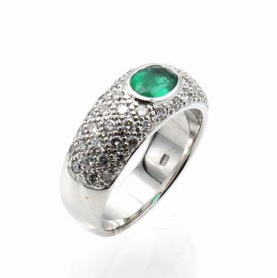 Image 26839859 - Ring mit Smaragd und Brillanten, WG 750/000, Brill. zus. ca. 0.78 ct Weiß/si, ...