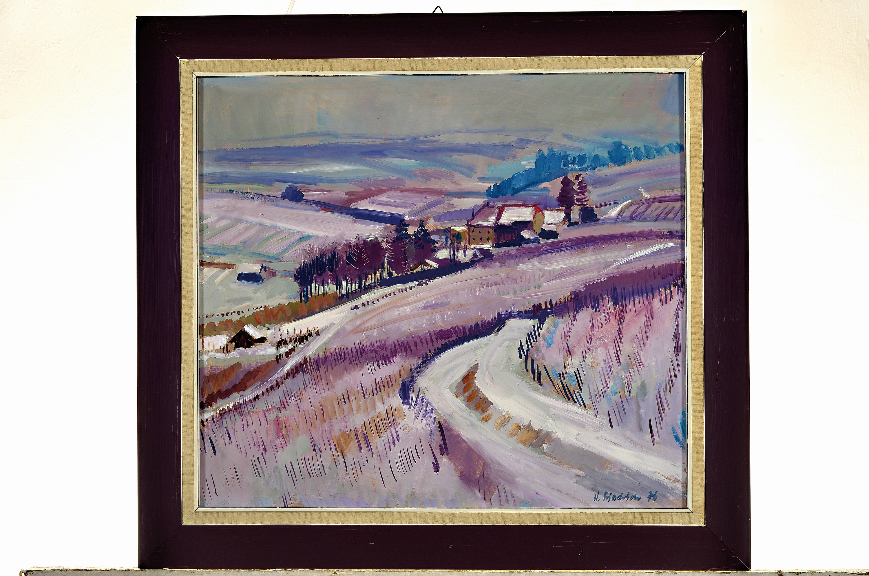 Detail k: Heinz Friedrich, 1924-2018 Schwetzingen, pfälzer Winterlandschaft, Blick über schneebedeckte Weinberge in die Rheinebene, 1976, signiert und ...