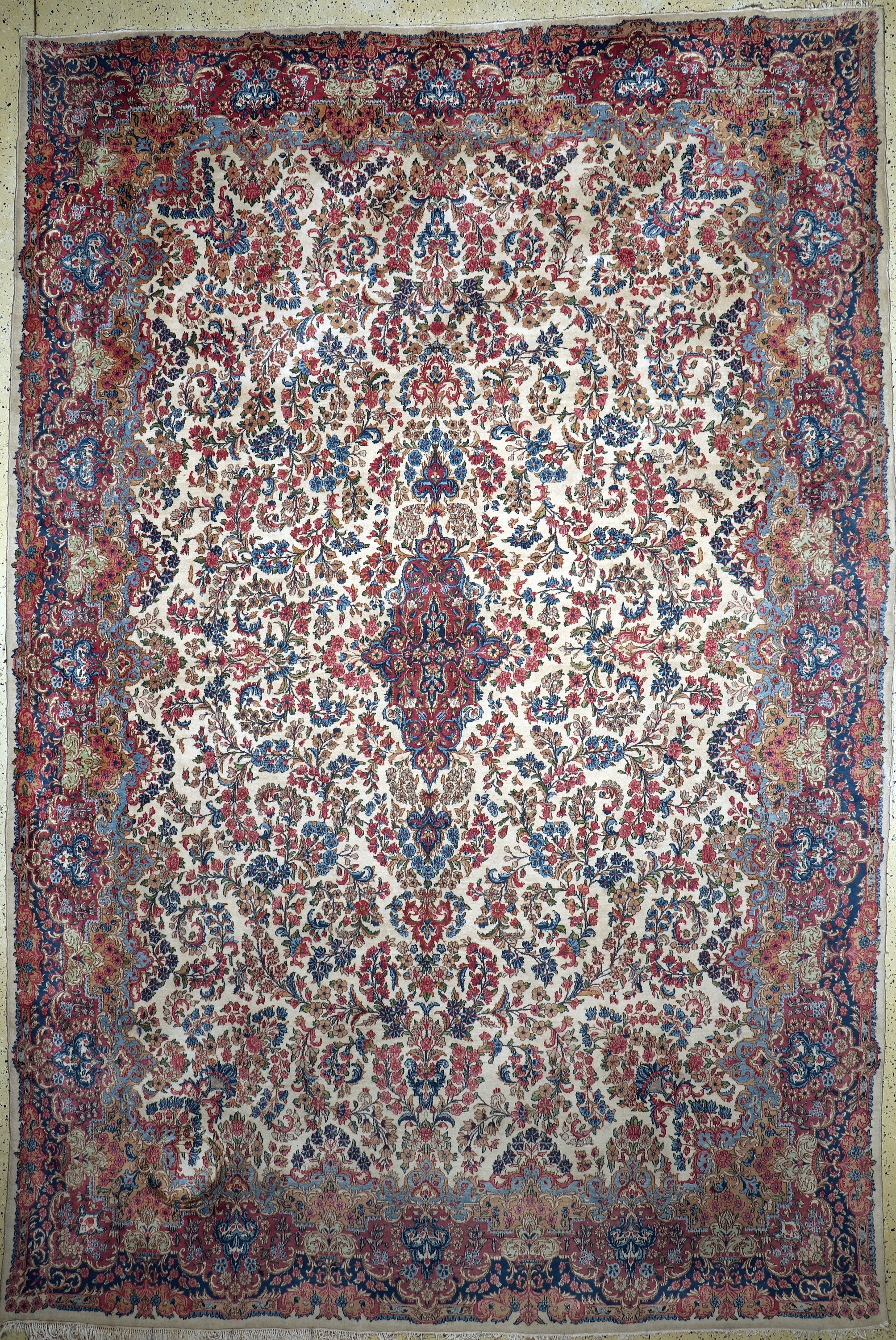 Kerman"Lawar"antik, Persien, um 1900, Wolleauf Baumwolle, ca. 440 x 295 cm, EHZ: 2-3