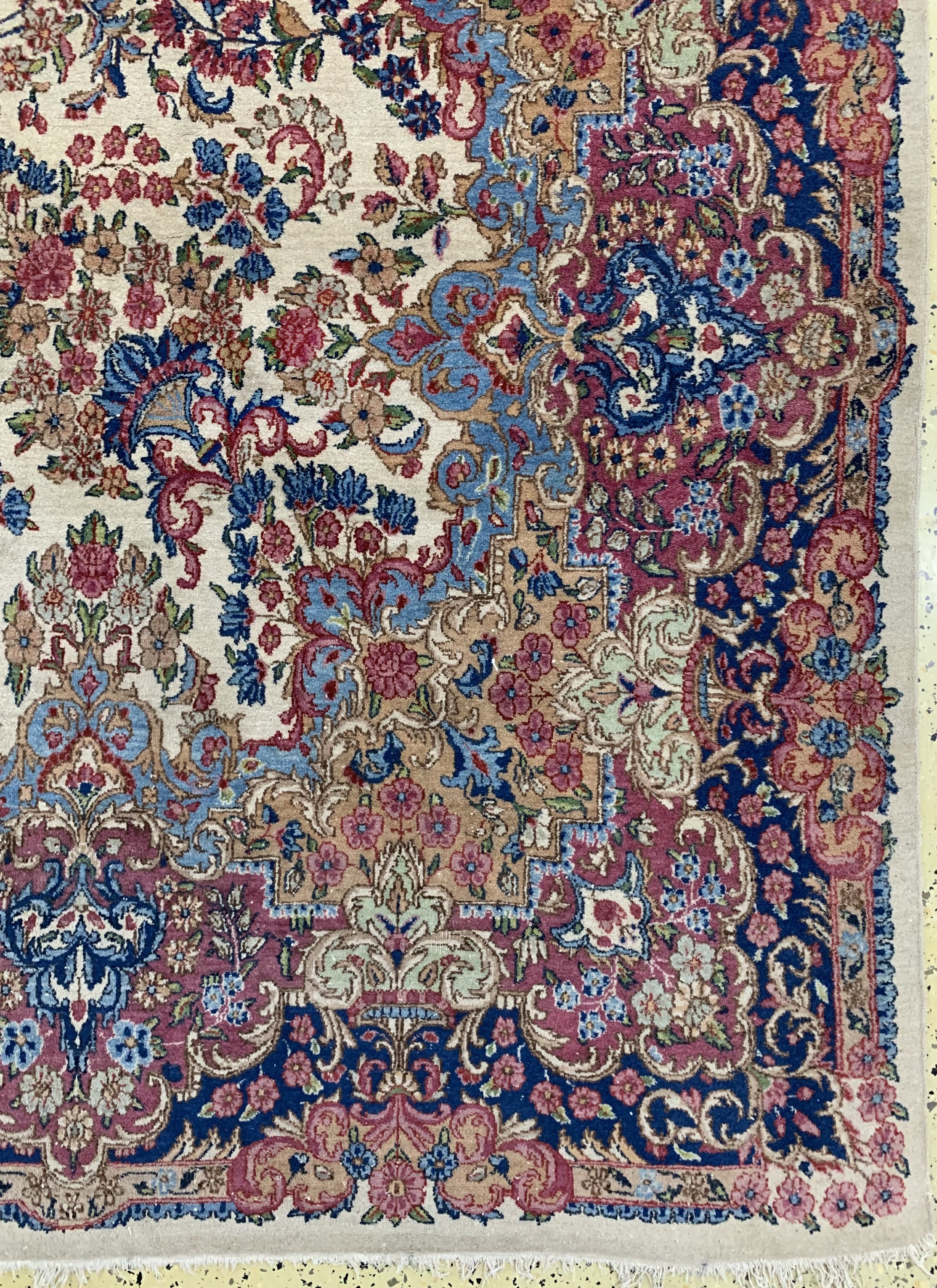 Detail a: Kerman"Lawar"antik, Persien, um 1900, Wolleauf Baumwolle, ca. 440 x 295 cm, EHZ: 2-3