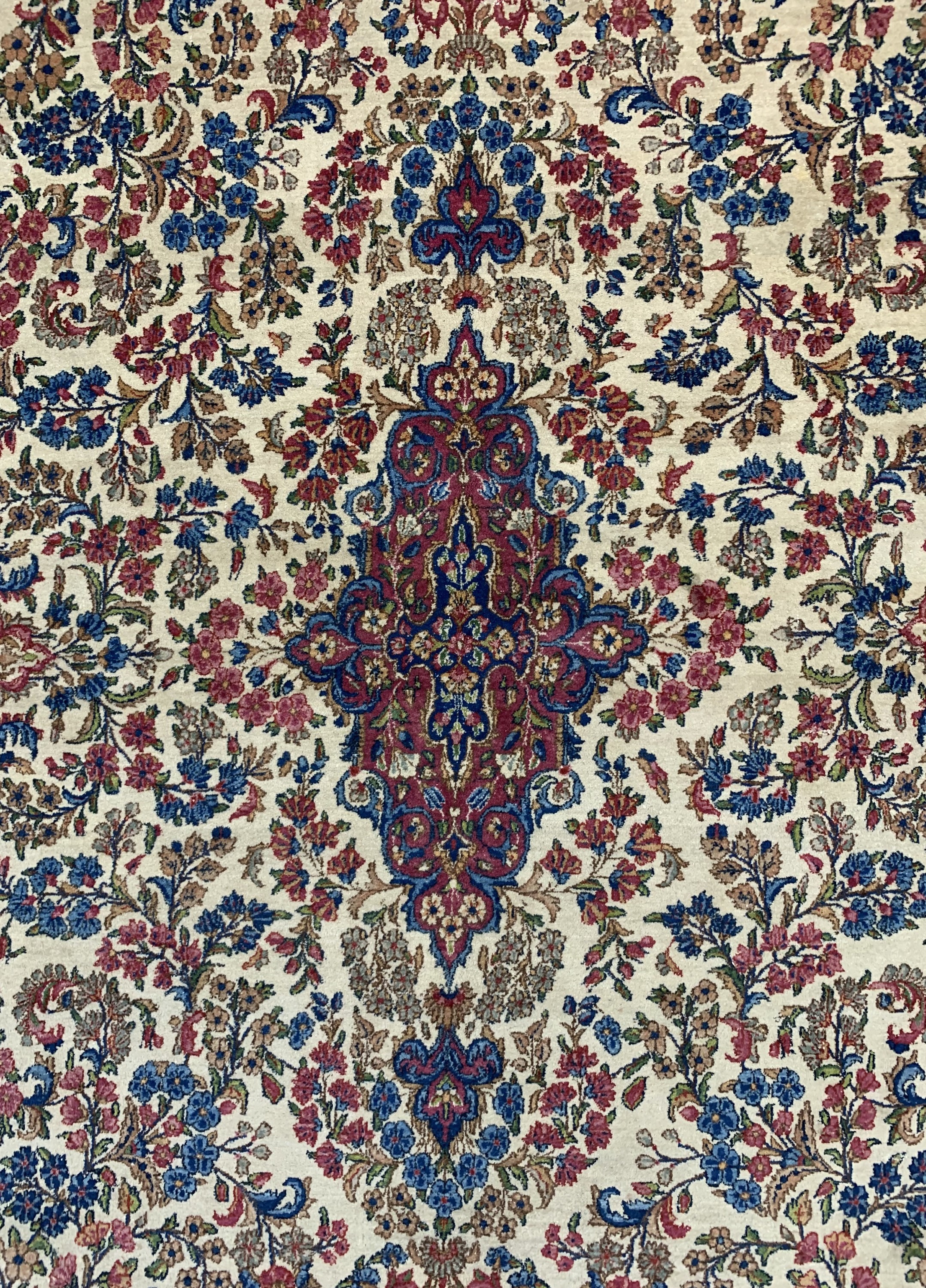 Detail c: Kerman"Lawar"antik, Persien, um 1900, Wolleauf Baumwolle, ca. 440 x 295 cm, EHZ: 2-3