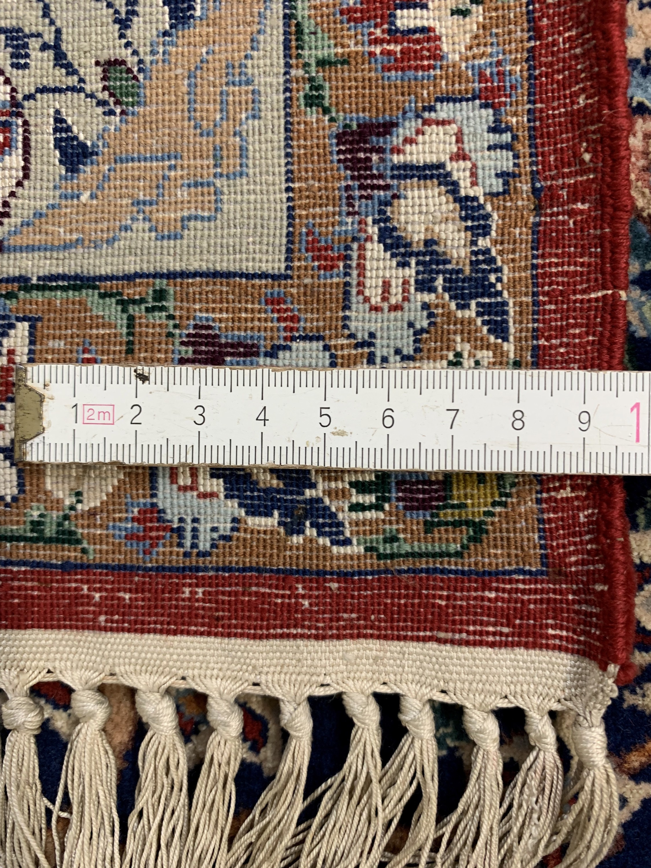 Detail g: Esfahan fein, Persien, Mitte 20.Jhd, Korkwolle mit und auf Seide, ca. 157 x 103 cm,ca. 1,0 Mio. Kn/qm, EHZ: 1-2