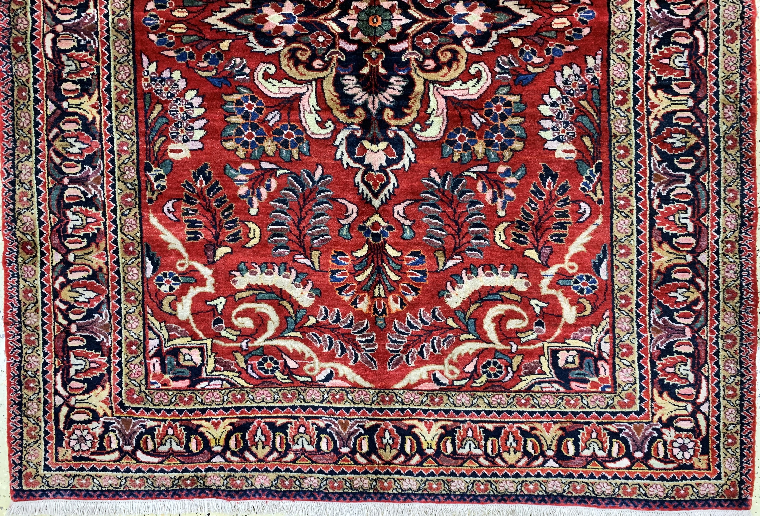Detail b: Lilian alt, Persien, Mitte 20.Jhd, Wolle auf Baumwolle, ca. 205 x 165 cm, EHZ: 1-2