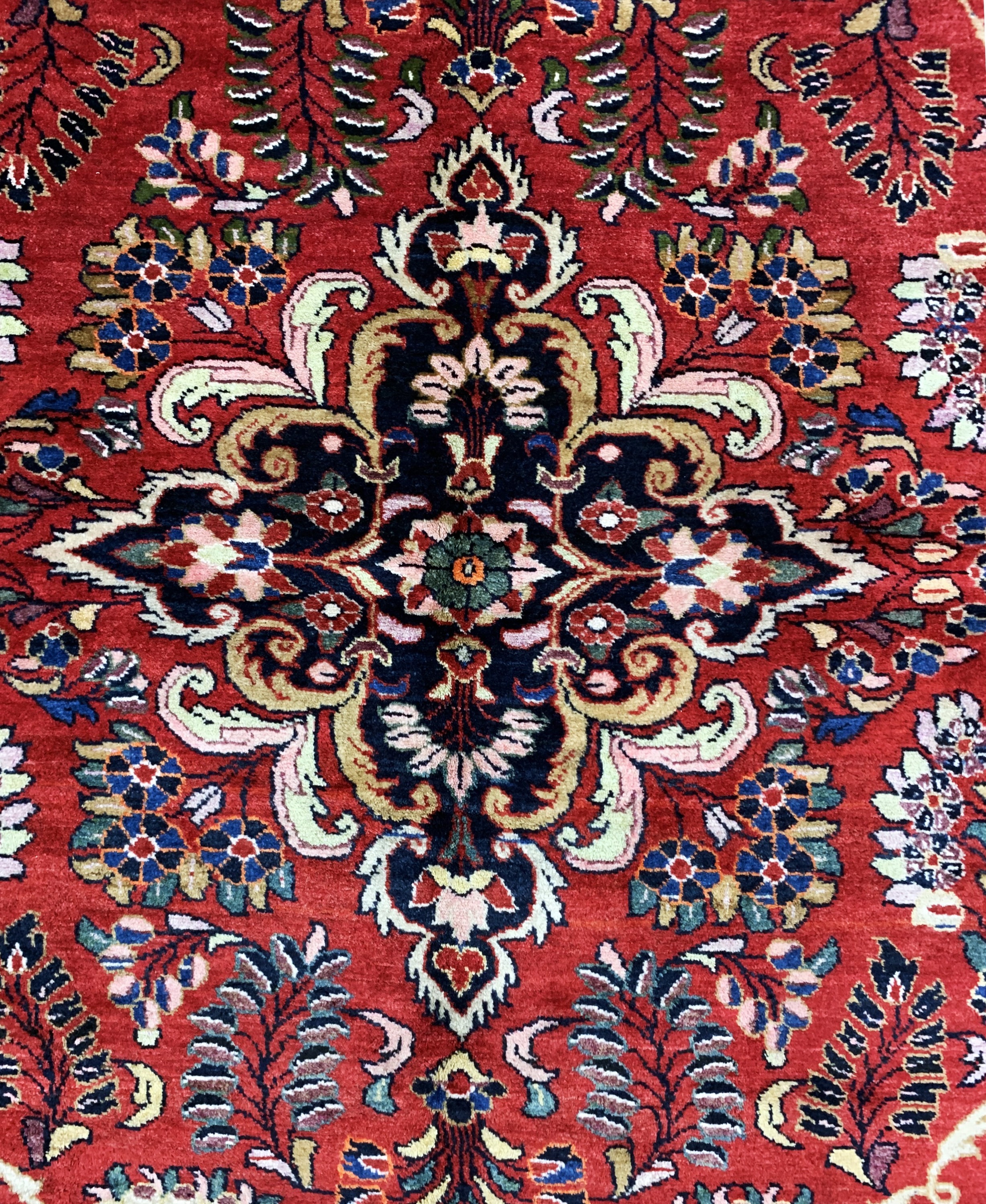 Detail c: Lilian alt, Persien, Mitte 20.Jhd, Wolle auf Baumwolle, ca. 205 x 165 cm, EHZ: 1-2