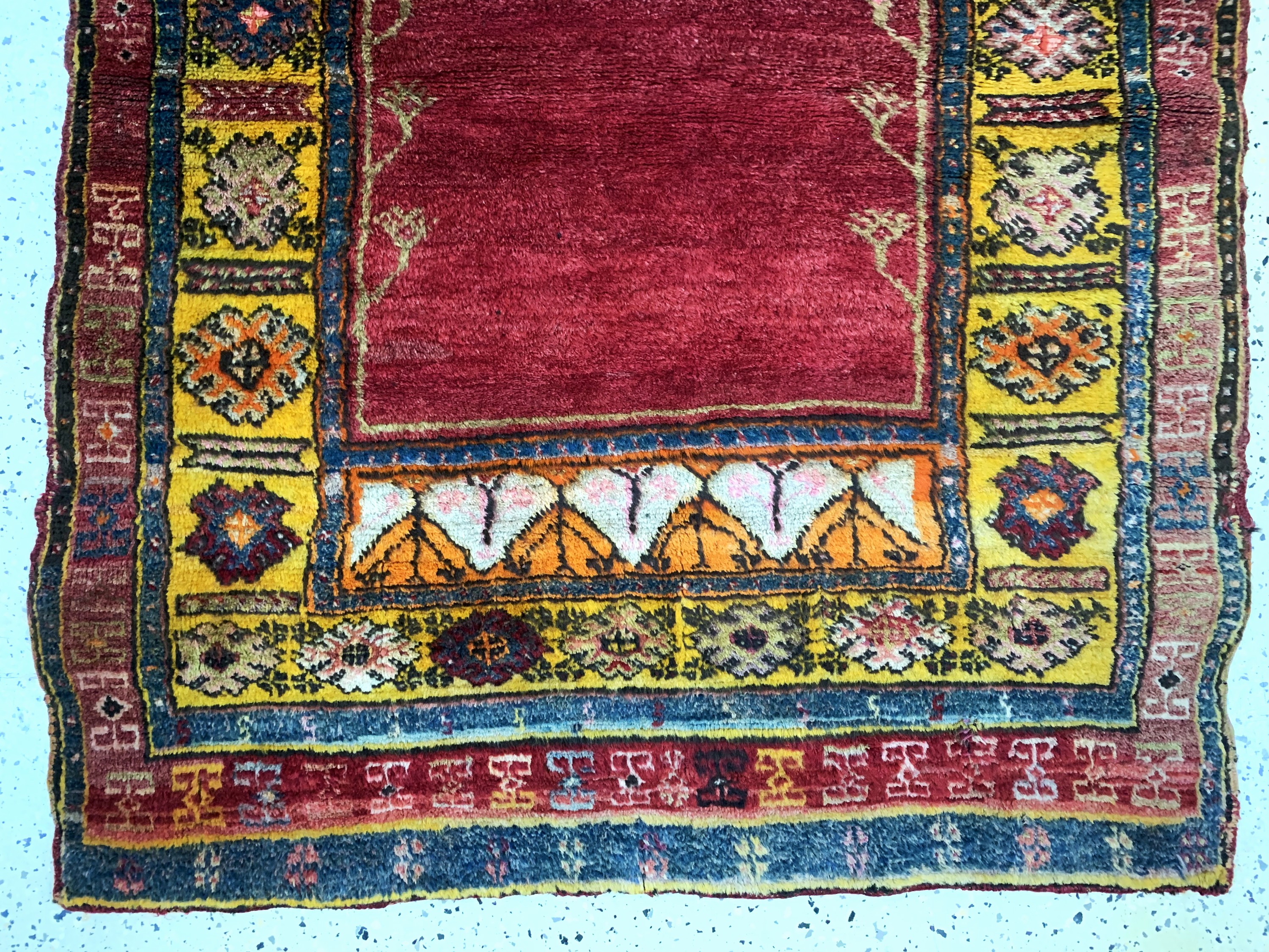 Detail b: Antiker Melas, Türkei, um 1900, Wolle auf Wolle, ca. 150 x 107 cm, EHZ: 2