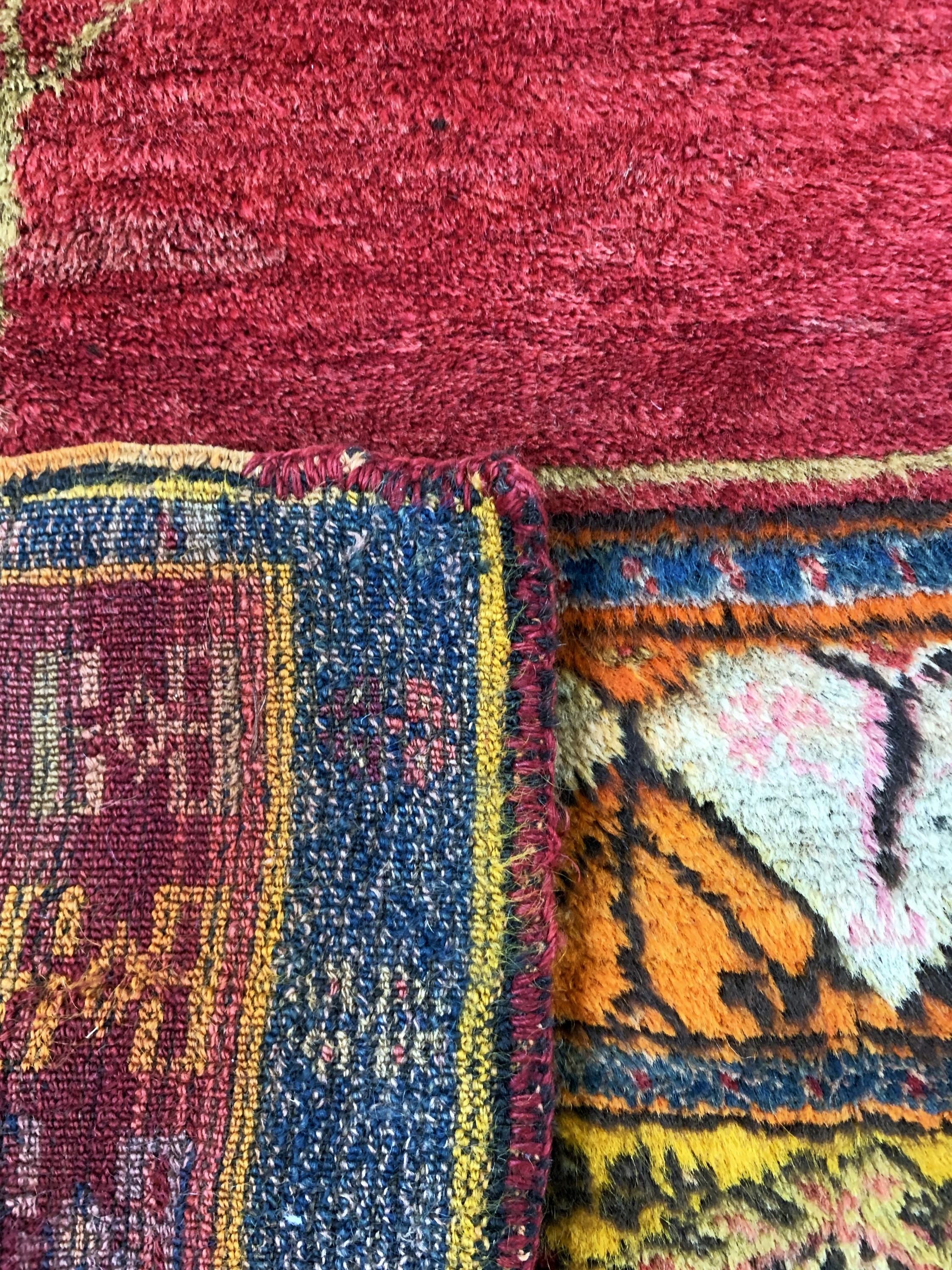 Detail e: Antiker Melas, Türkei, um 1900, Wolle auf Wolle, ca. 150 x 107 cm, EHZ: 2