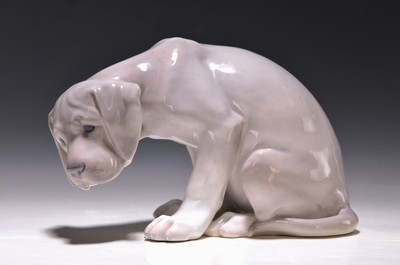 Image Large porcelain figure, Royal Copenhagen, 20th century, Labrador puppy Bob, model no. ...