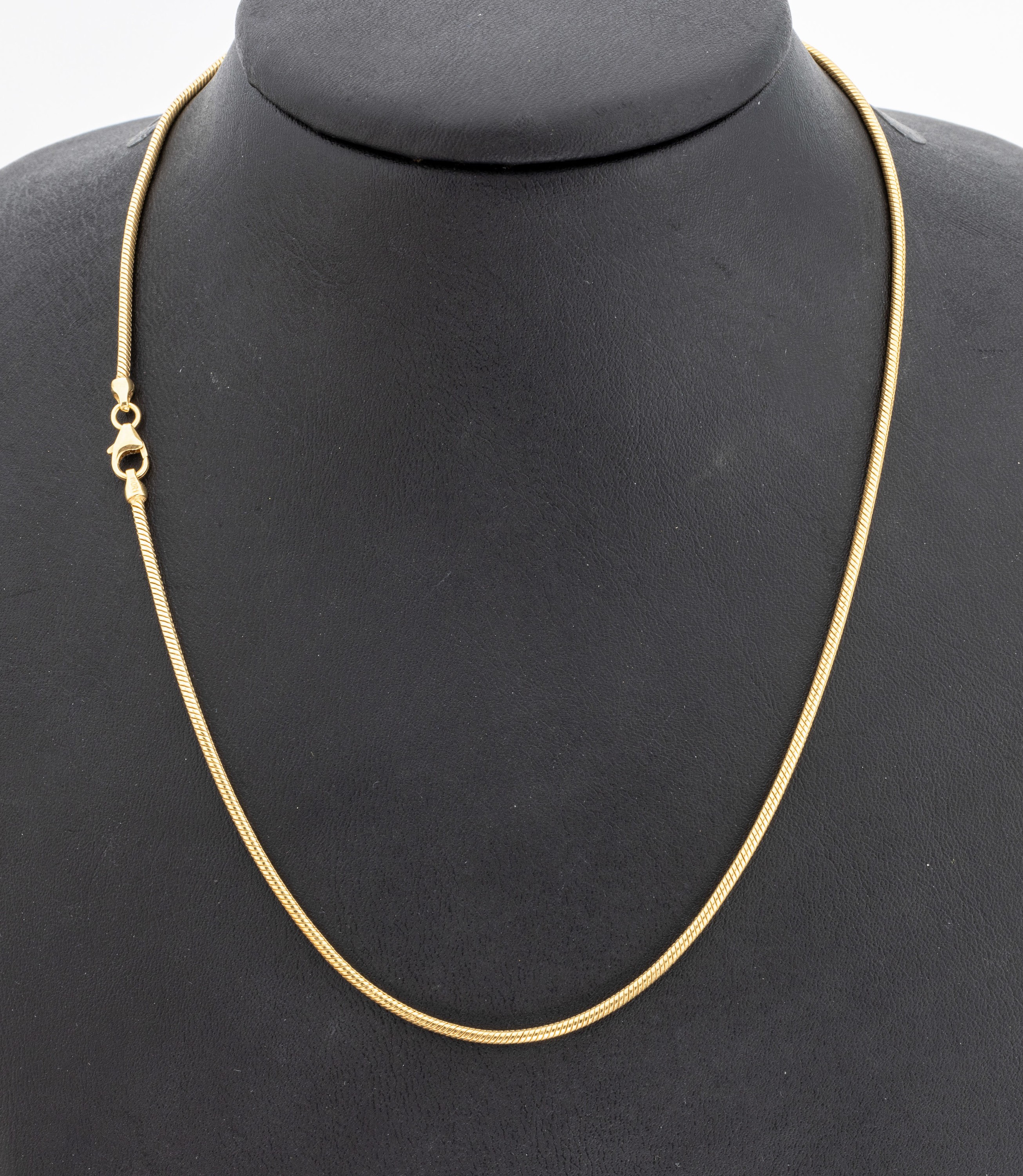 14 kt Gold Collier, GG 585/000, D. ca. 2 mm, L. ca. 42 cm, Karabinerschließe, ca. 4.6 g