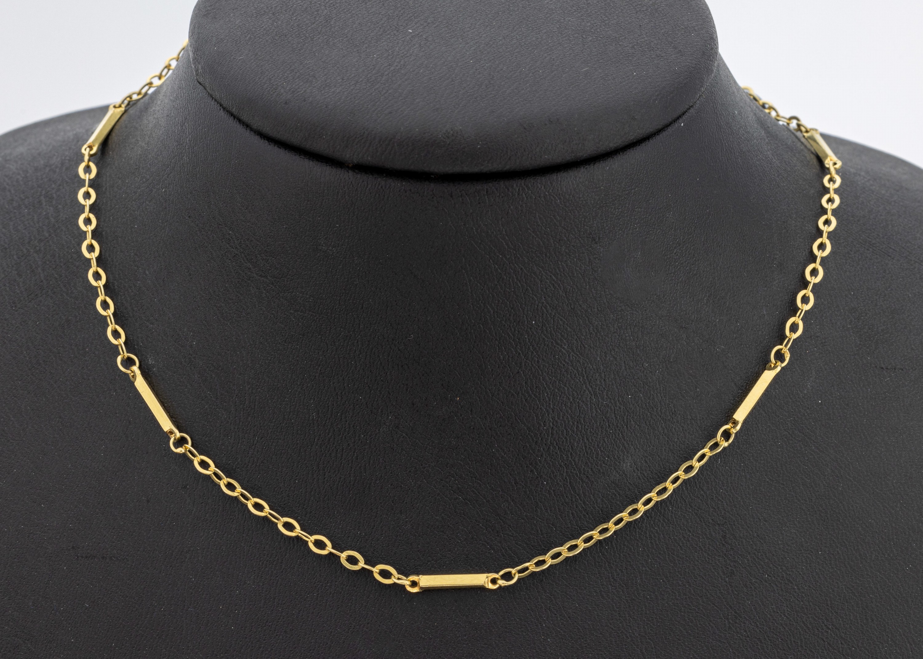 14 kt Gold Collier, GG 585/000, GG Stäbchen und Ösen im Wechsel, L. ca. 82.5 cm, Federringschließe, ca. 8.8 g