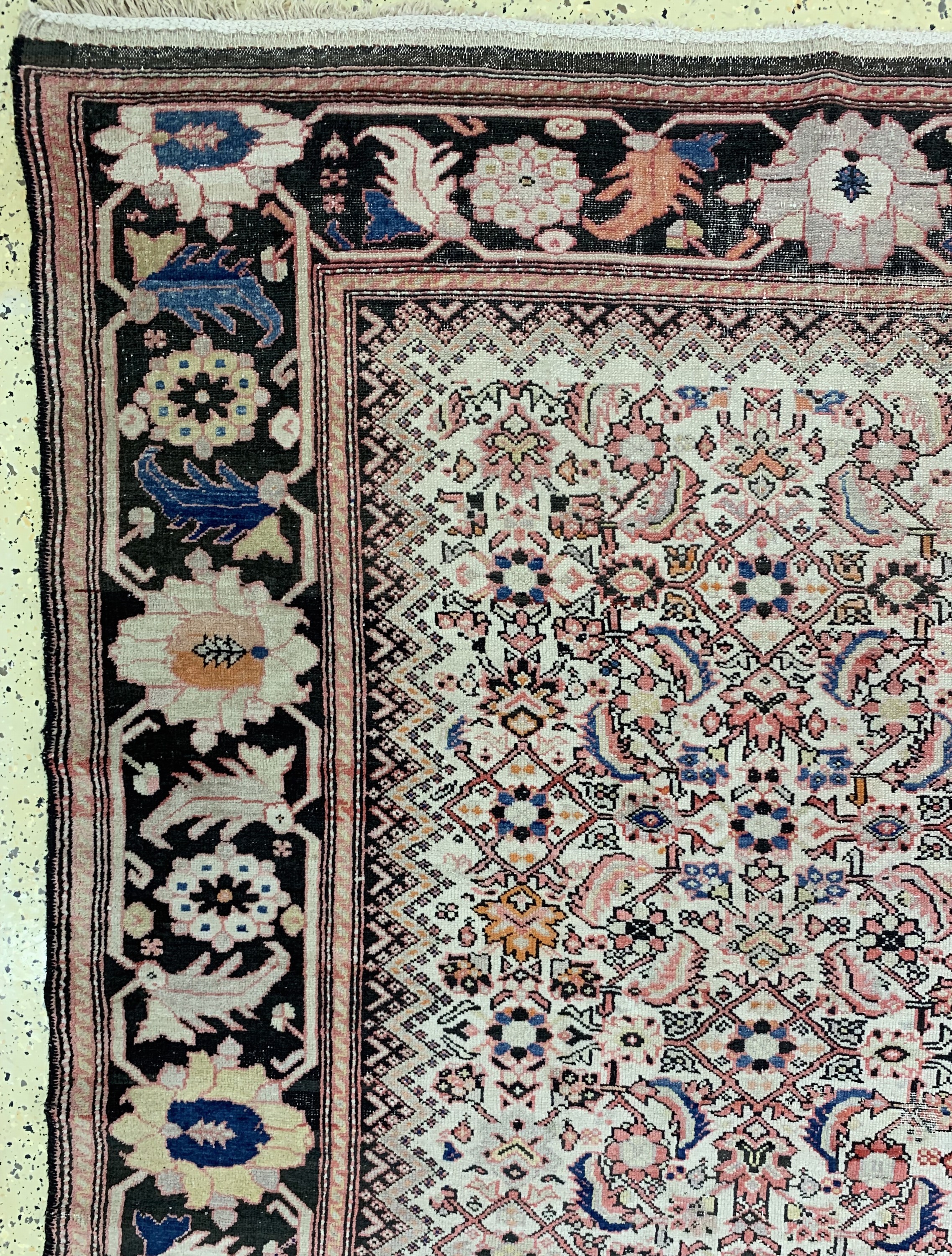 Detail e: Antiker Malayer"Kelley", Persien, 19.Jhd, Wolle auf Baumwolle, ca. 580 x 320 cm, EHZ: 3