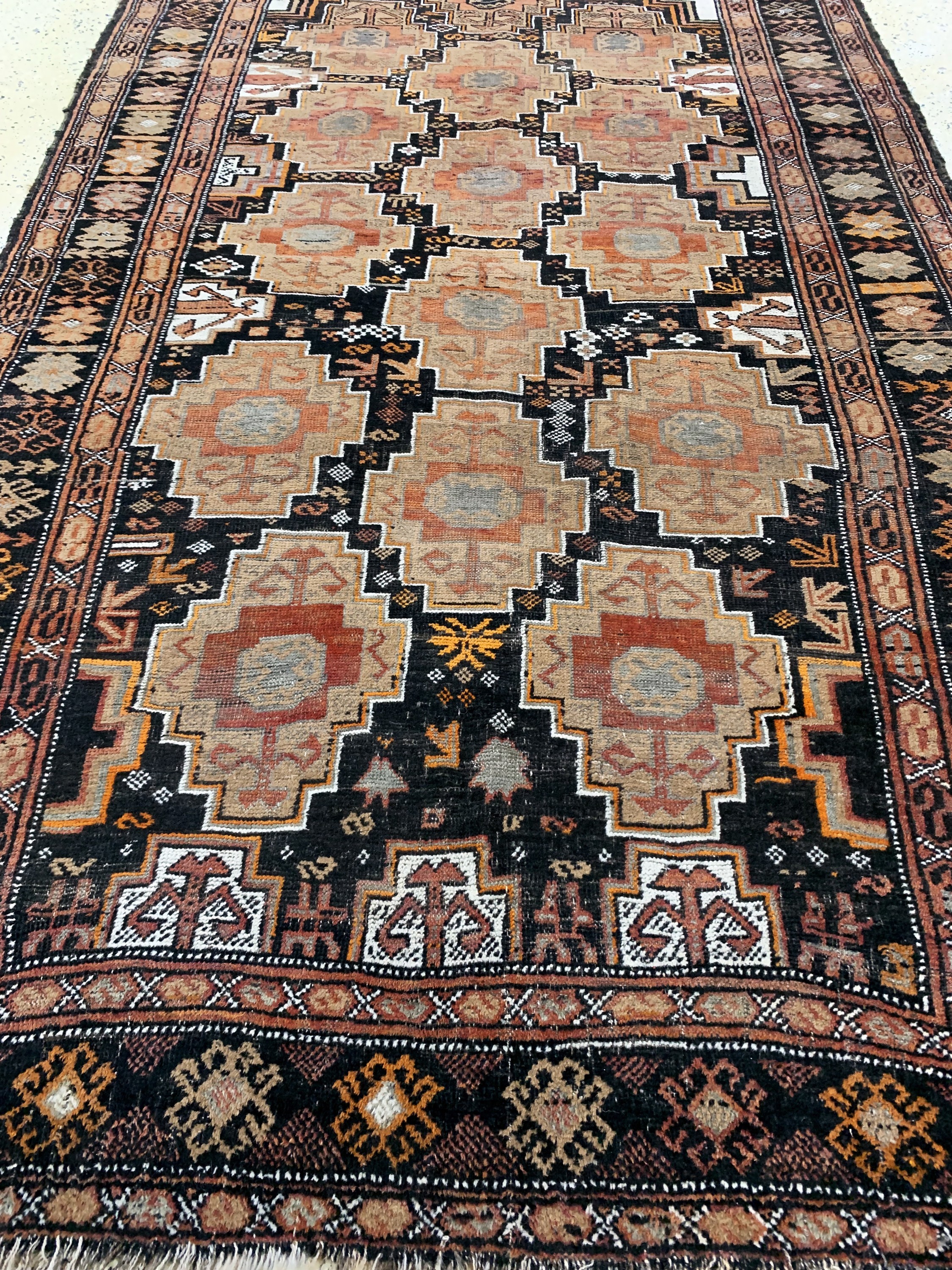 Detail d: Belutsch antik, Afghanistan, um 1900, Wolleauf Wolle, ca. 255 x 155 cm, EHZ: 3