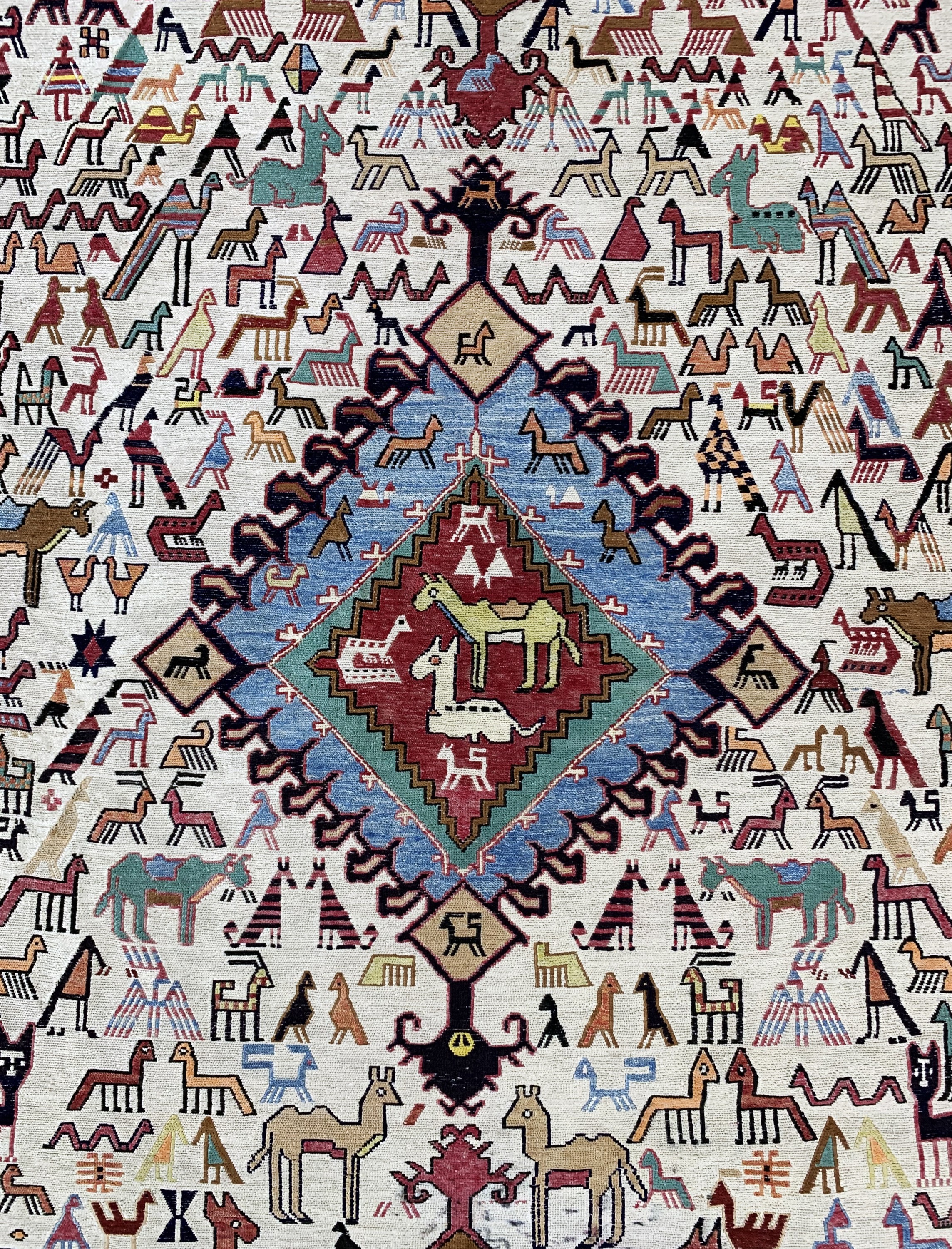 Detail b: Sumakh, Azerbaijan, Ende 20.Jhd, Seide-Baumwolle auf Wolle, ca. 180 x 106 cm, EHZ: 2