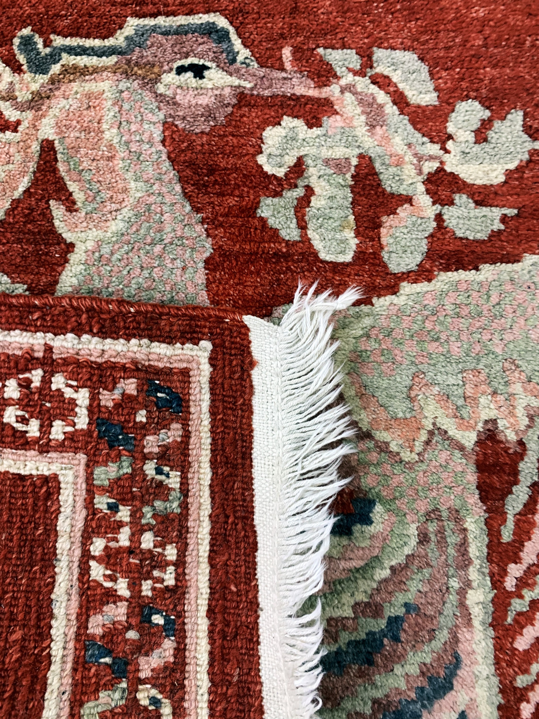 Detail b: Nepal Poschti, Mitte 20.Jhd, Wolle auf Baumwolle, ca. 75 x 83 cm, EHZ: 2