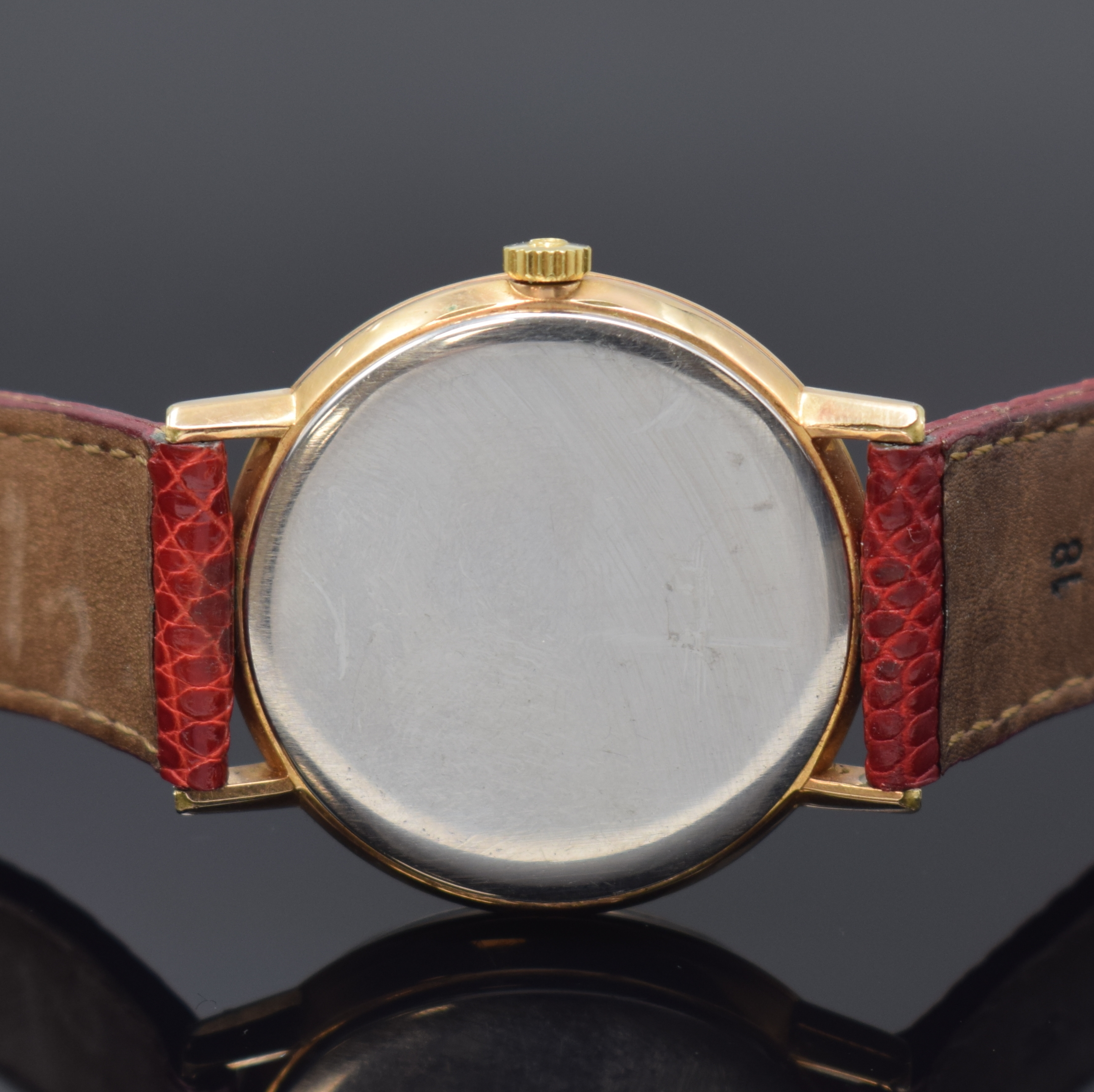 Detail c: OMEGA Geneve Herrenarmbanduhr Referenz 131.019, Schweiz um 1968, Handaufzug, verg. Geh., Edelstahlboden aufgedr., silb. Zifferbl. bezeichnet ...