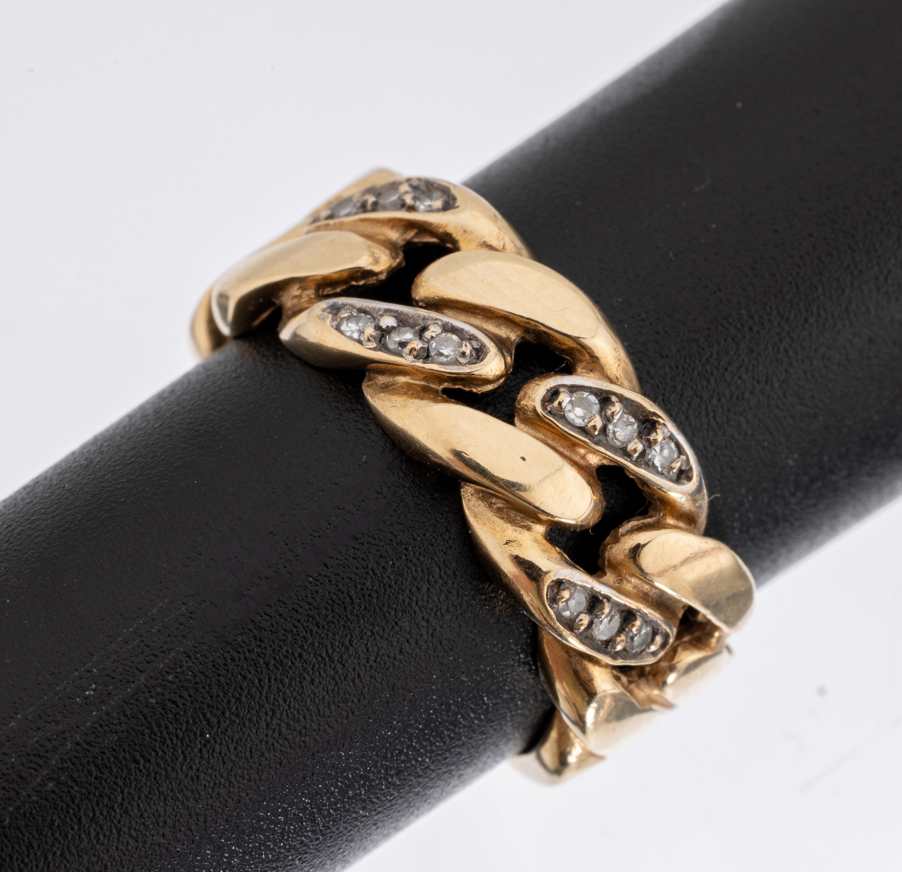 14 kt Gold Diamant-Ring, GG 585/000, Kettendesign, 12 Diamanten zus. ca. 0.12 ct Weiß/p, RW 54, ca. 6 g