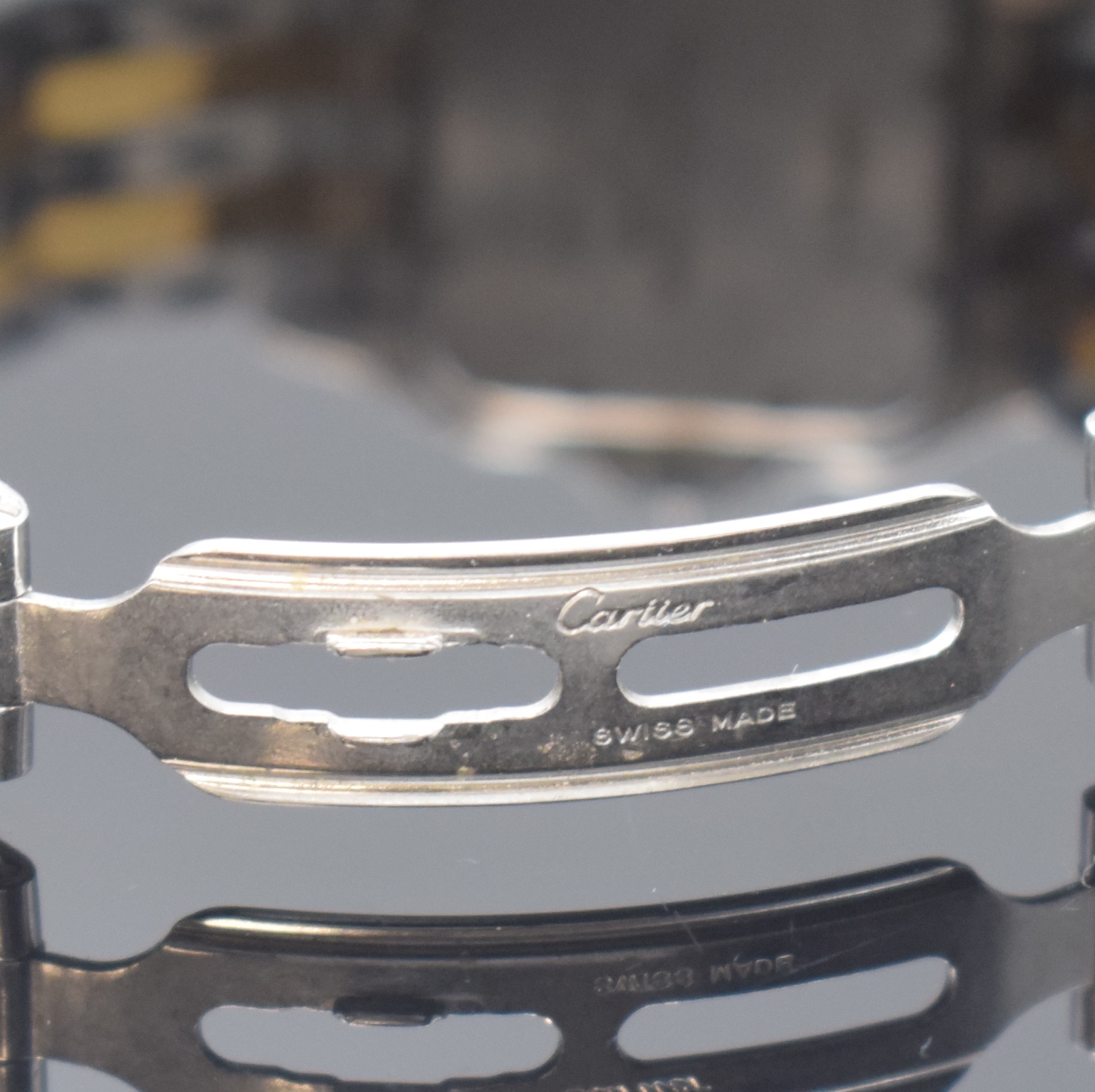 Detail b: CARTIER Panthere Damenarmbanduhr in Stahl/Gold Referenz 1100, Schweiz um 1995, quarz, Boden 8-fach verschr., orig. Stahl/GG-Band m. dopp. Faltschl., ...