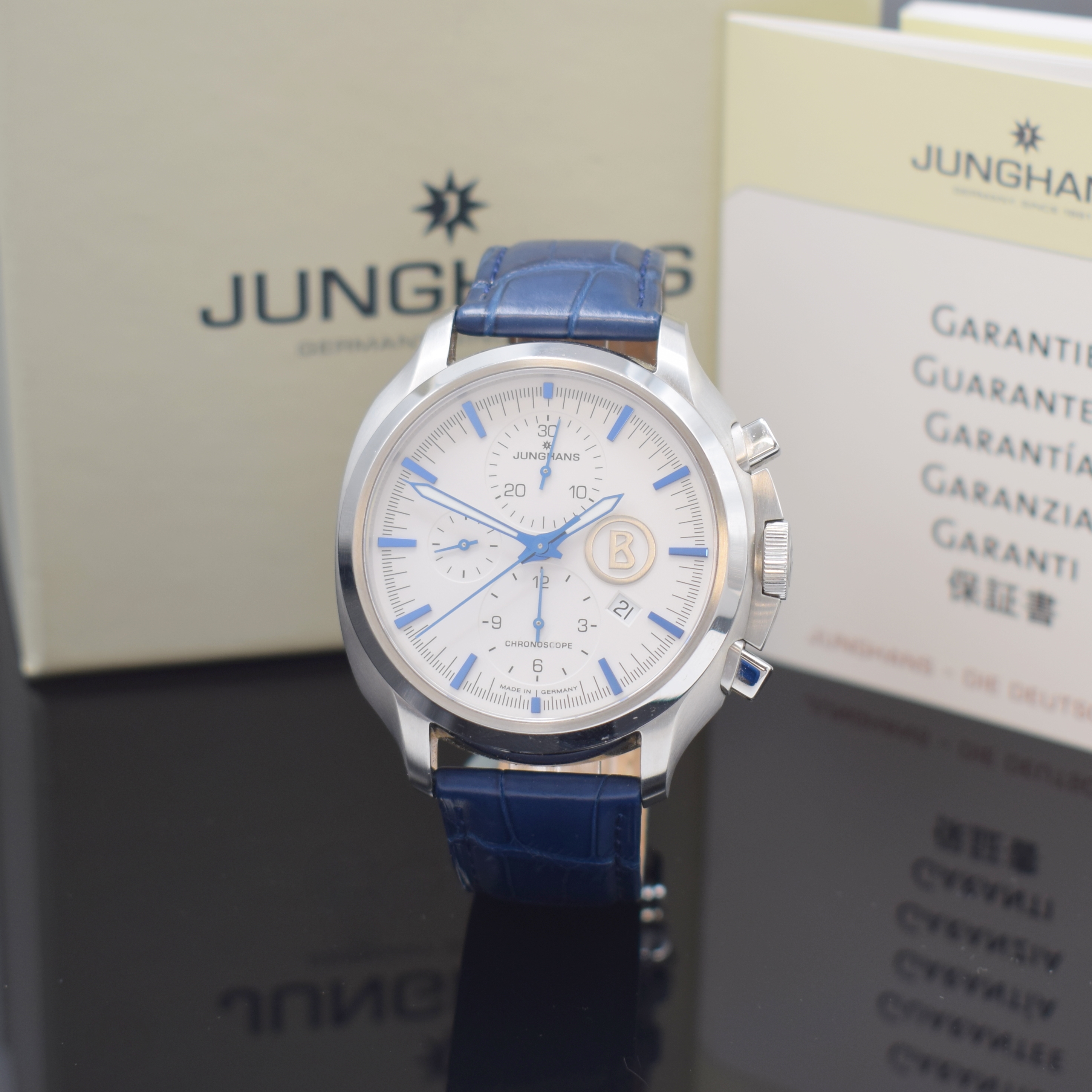 JUNGHANS / BOGNER BY JUNGHANS Herrenarmbanduhr Chronoscope Referenz 027/4260.00, Automatik, Edelstahlgeh. inkl. orig. Lederband m. dopp. Faltschl., ...