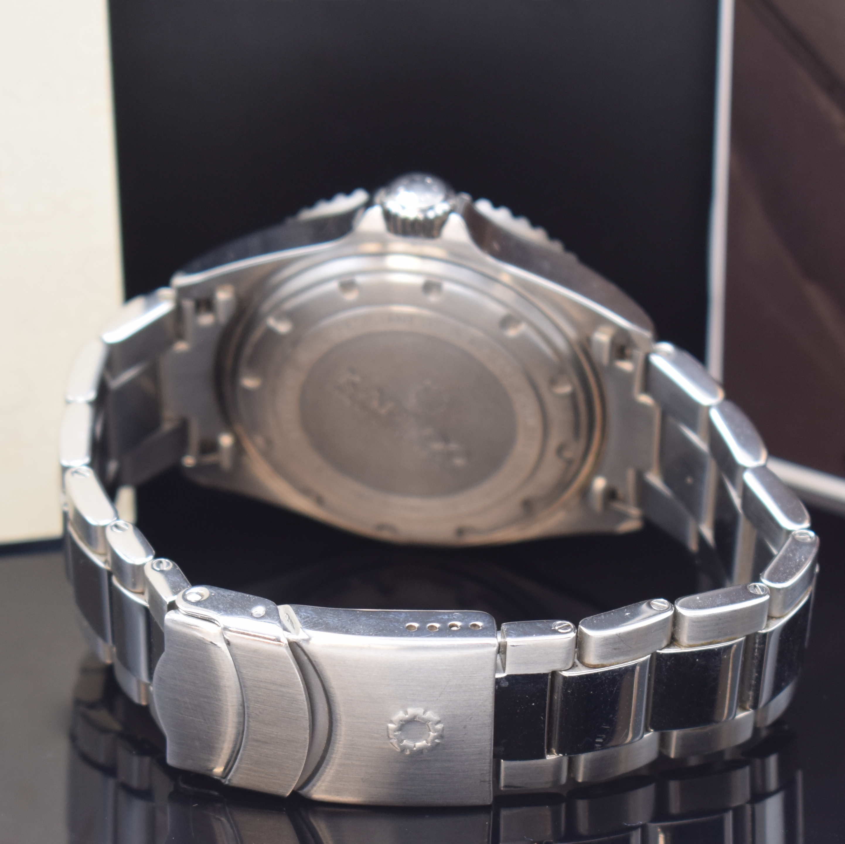 Detail b: KADLOO Armbanduhr Ocean Date Referenz SN4337, Automatik, Edelstahlgeh. inkl. Gliederband m. Faltschl. und Tauchverlängerung, Boden und Krone ...